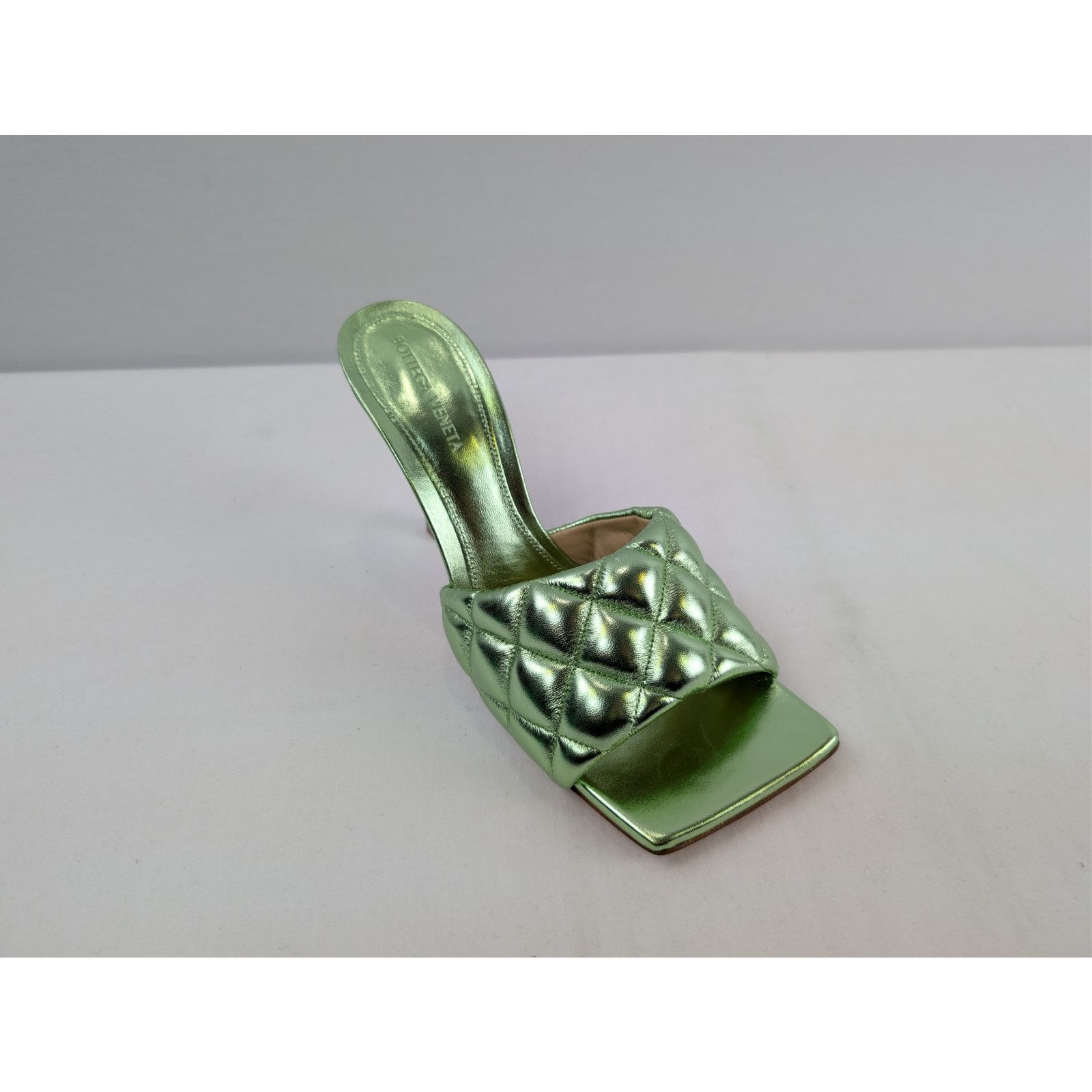 Bottega Veneta o1rshd1 Reflection Matelasse Padded Sandal in Pistachio Size US 9.5 / IT 39.5 - 3 Thumbnail
