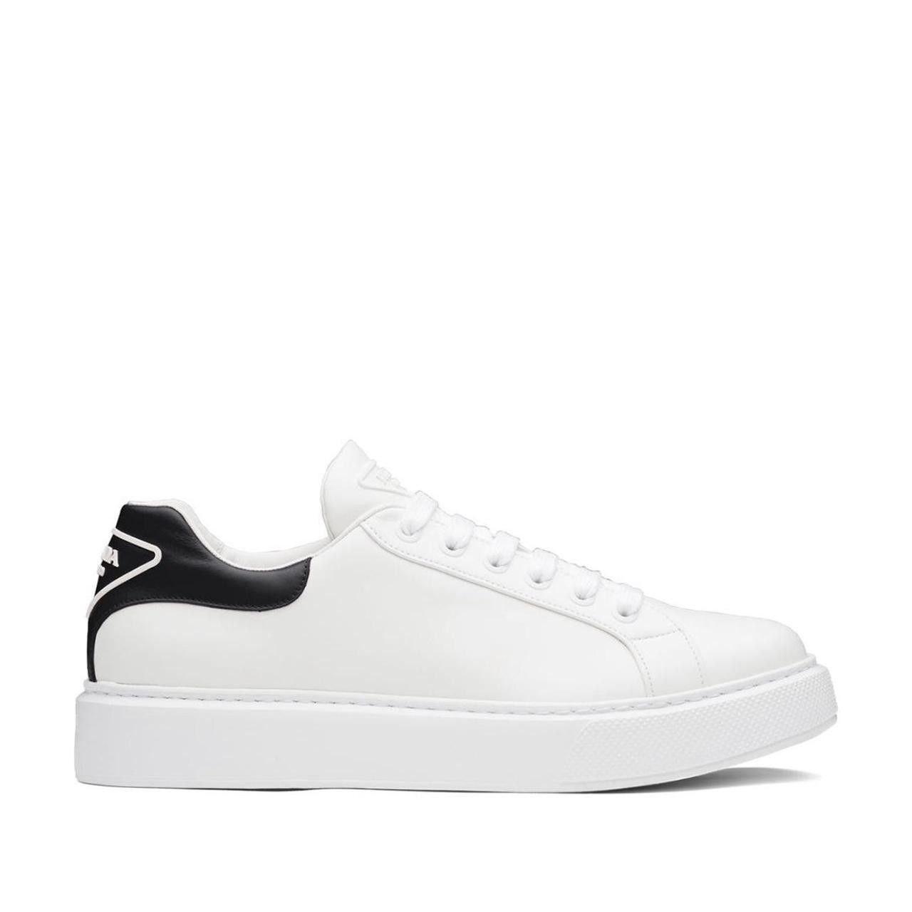 Prada o1srvl11e0624 Sneakers in White Size US 7 / EU 40 - 1 Thumbnail