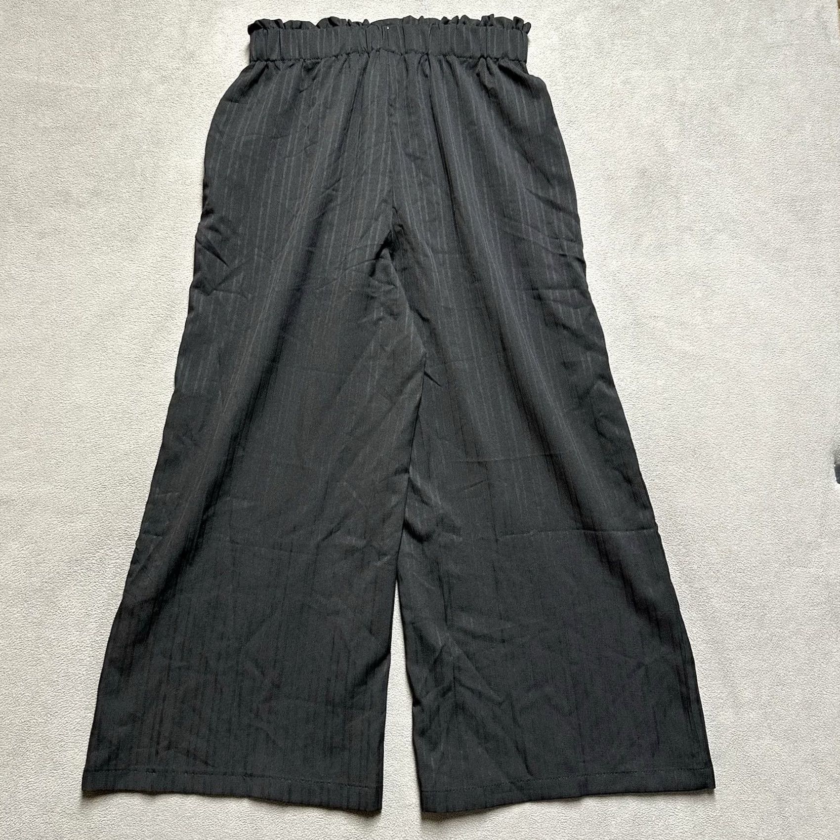 Shein Shein Pants Womens XL Black Wide Leg Ruffled Waist Lightweight Pinstripe Belted Size 40" / US 18 - 2 Thumbnail