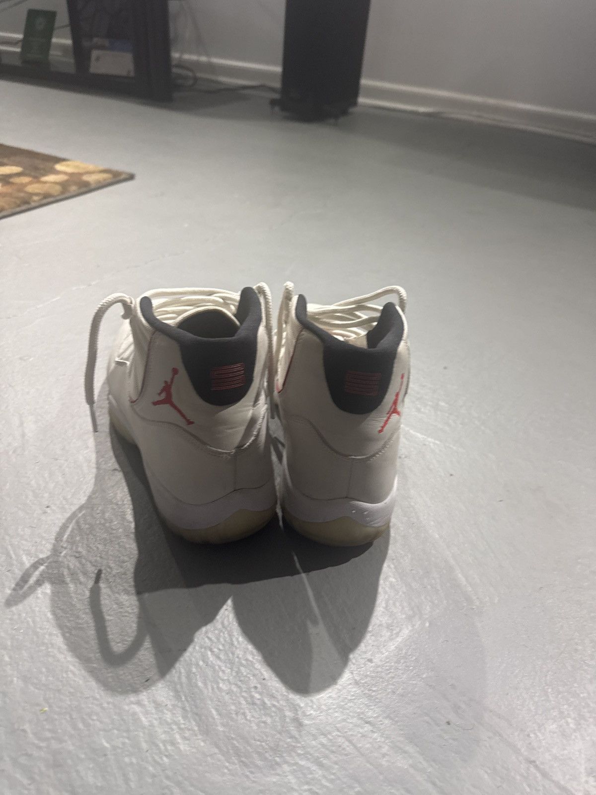 Jordan Brand Platinum Tint Jordan 11 Size US 14 / EU 47 - 5 Thumbnail