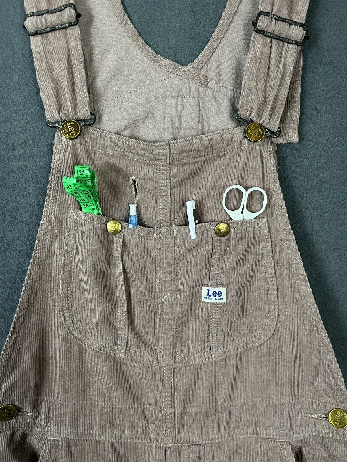 Lee NWT Lee Union Made Corduroy Overall Size US 30 / EU 46 - 13 Thumbnail