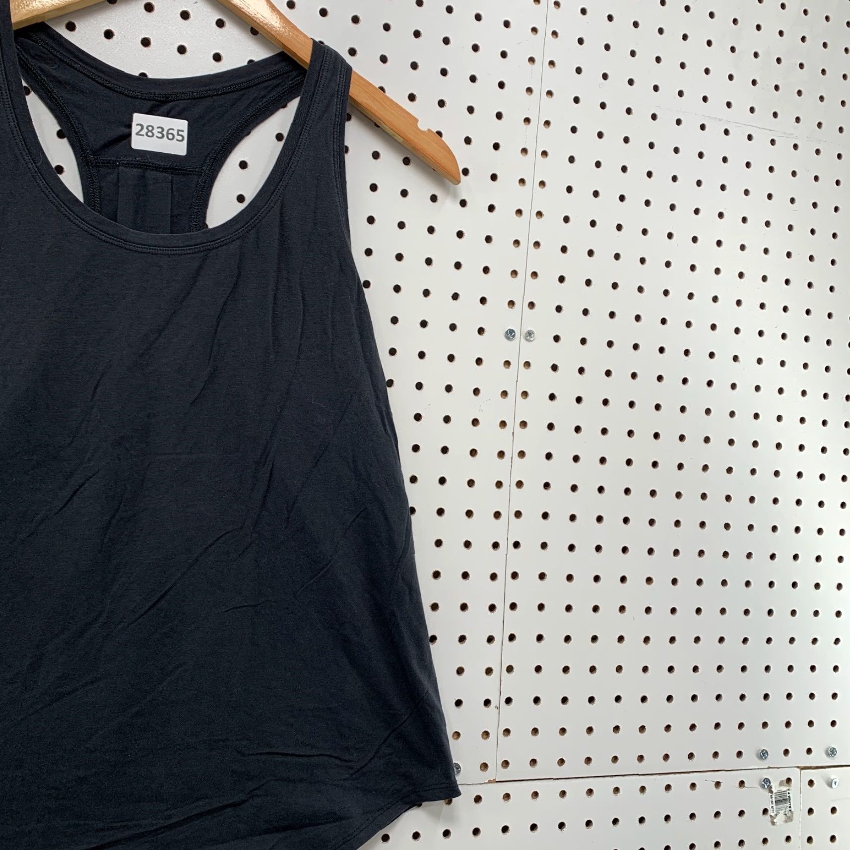 Lululemon Lululemon Tank Top Black Racer Back Size 6 Fits 14.5x24 Size M / US 6-8 / IT 42-44 - 4 Thumbnail