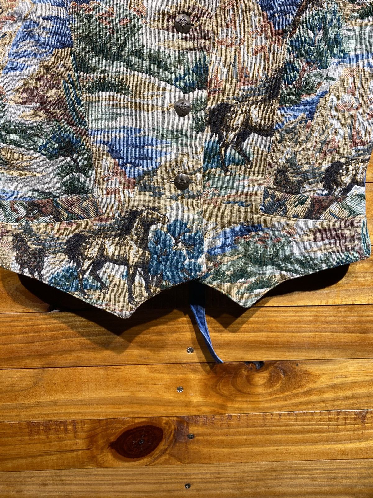 Guess Vintage 90s Guess Jeans Horse Tapestry Western Vest USA Made Size M / US 6-8 / IT 42-44 - 9 Thumbnail