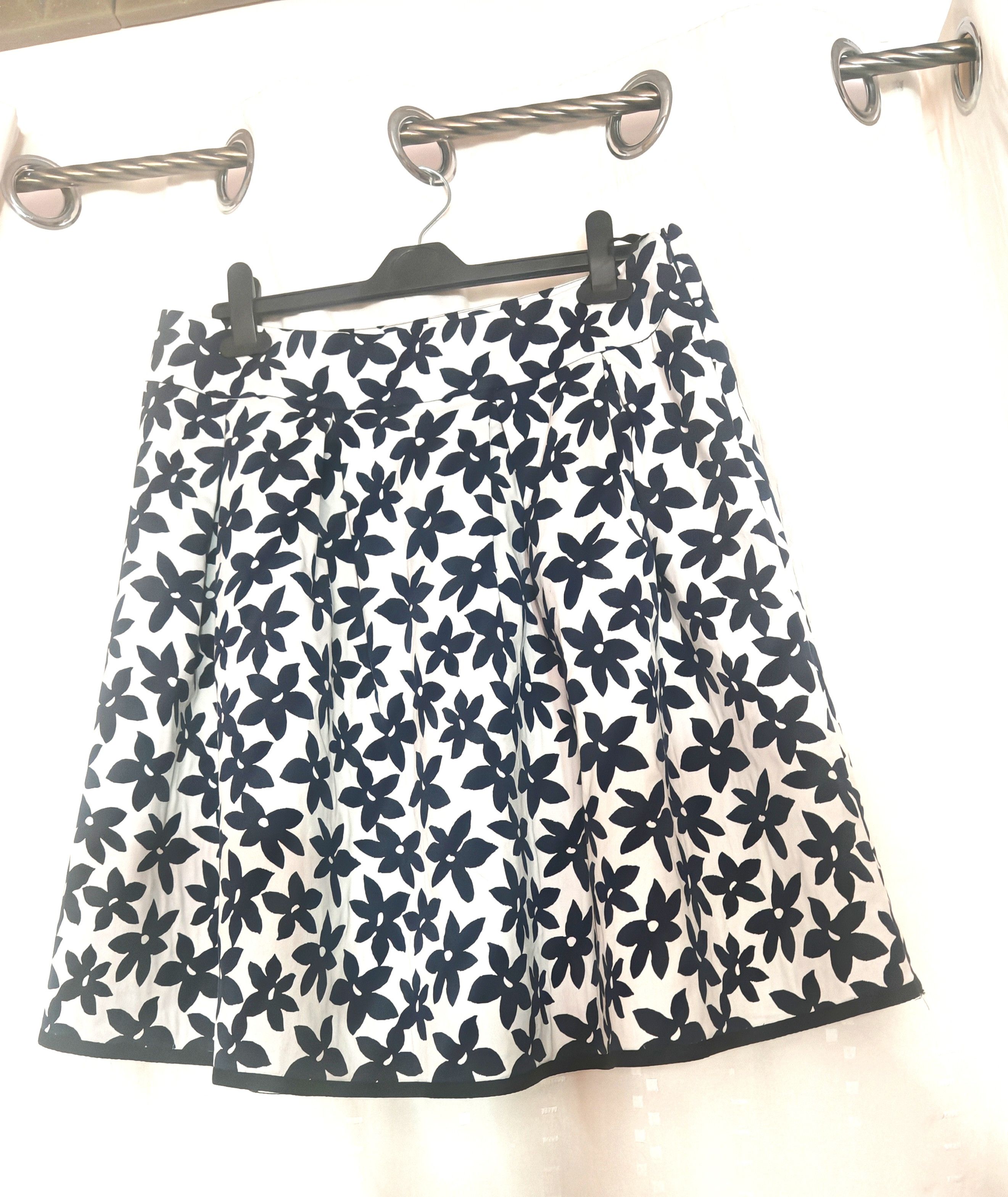 Designer × Vintage Vintage Lawrence Grey Floral Cotton Skirt A-Line size L Size 30" / US 8 / IT 44 - 1 Thumbnail
