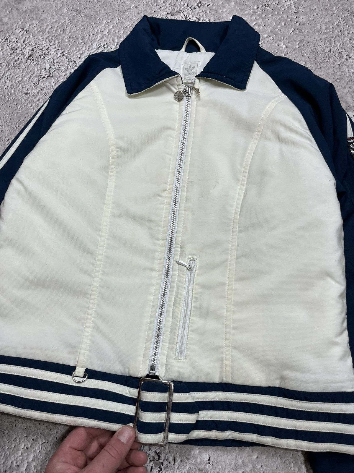 Adidas Adidas Vintage Light Jacket Navy White Snowflake Logo Size M / US 6-8 / IT 42-44 - 4 Thumbnail