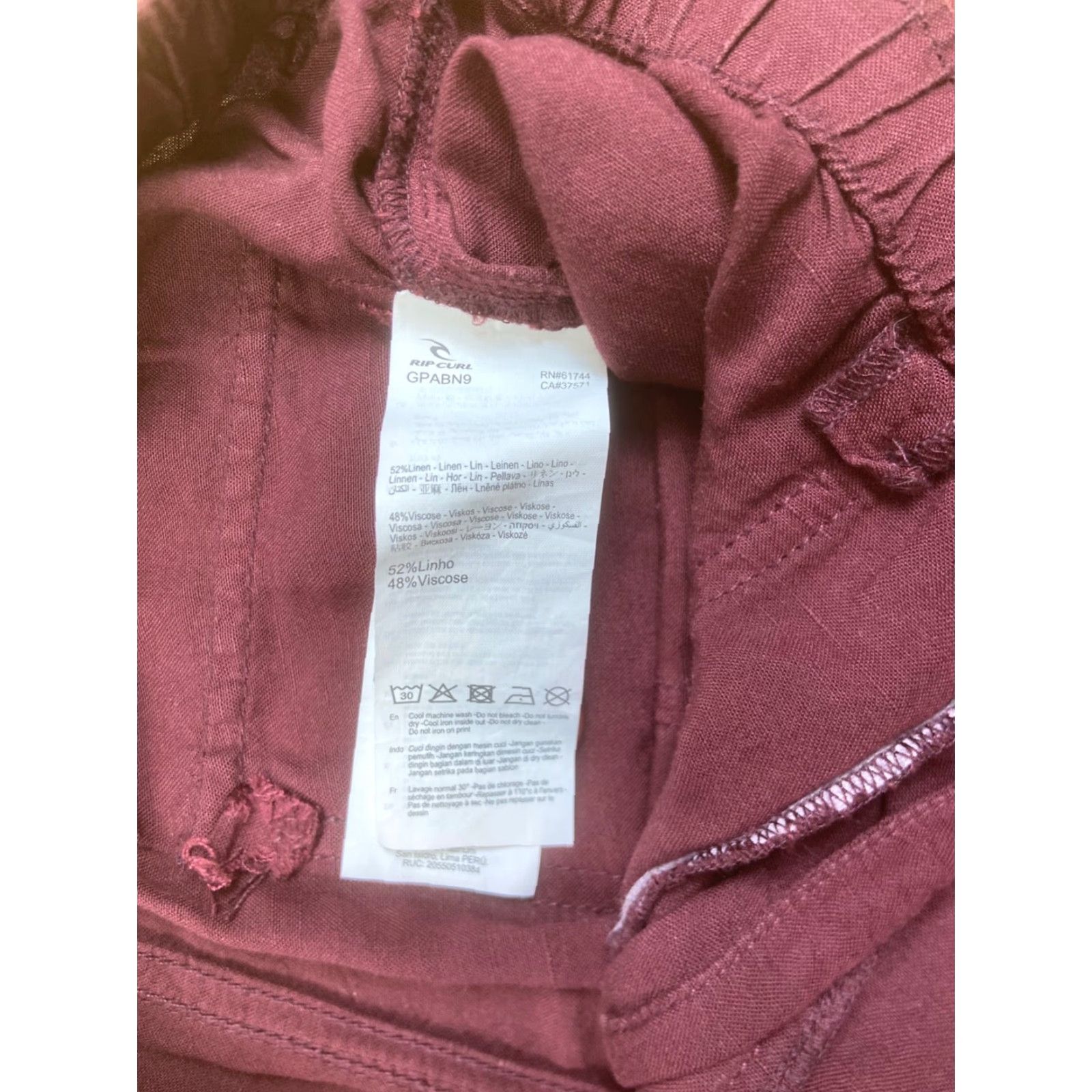 Rip Curl Rip Curl Linen Blend Pants Womens M Red Ankle 24" Inseam Tapered Pants Womens M Red Linen Blend Beach 24" Inseam Rip Curl Size 32" / US 10 / IT 46 - 4 Thumbnail