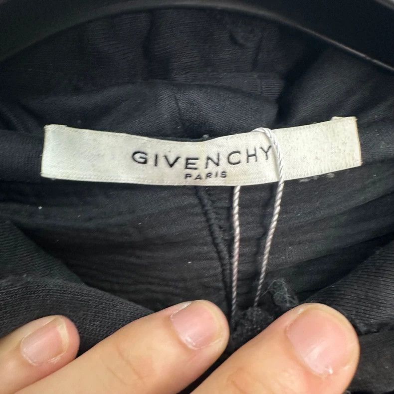 Givenchy Givenchy Large Ripped Hoodie Size US M / EU 48-50 / 2 - 3 Thumbnail