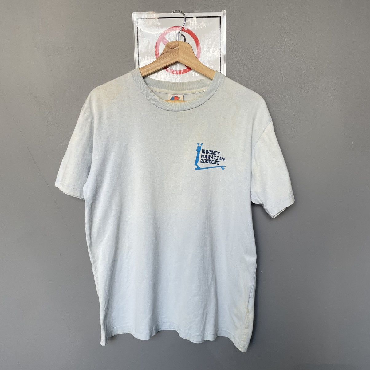 Vintage Vintage Thrashed Sweet Hawaiian Surfboards ERD GRUNGE TEE Size US L / EU 52-54 / 3 - 1 Thumbnail