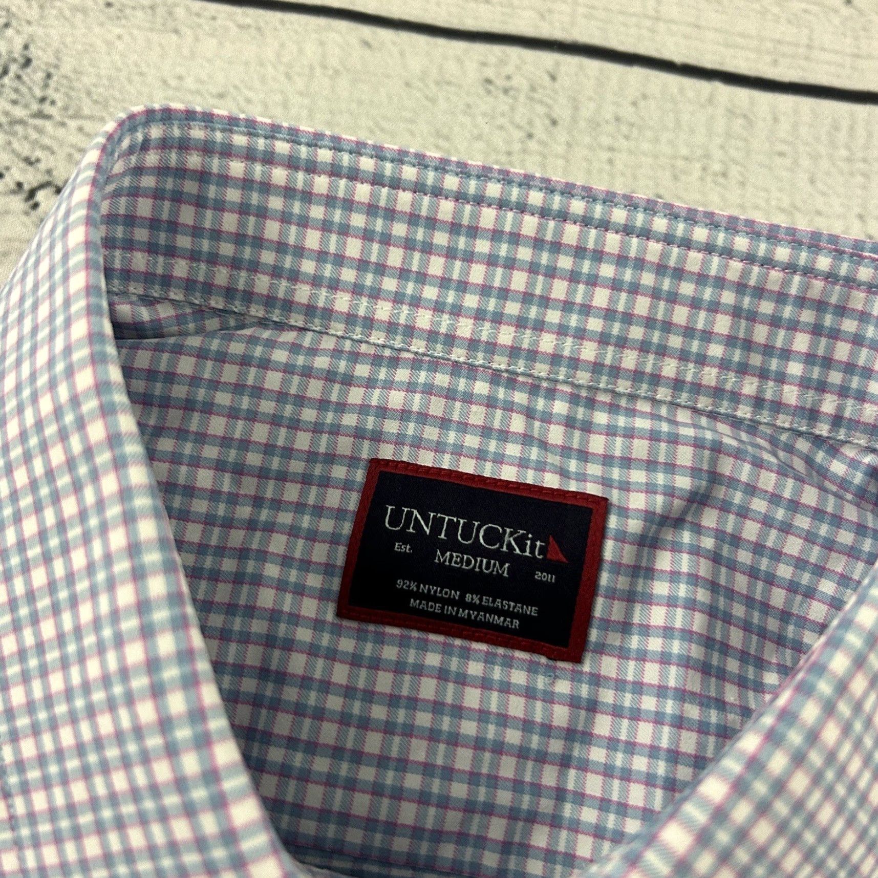 UNTUCKit UNTUCKit Shirt Long Sleeve Nylon Plaid Button Front Mens M Blue White Size US M / EU 48-50 / 2 - 2 Thumbnail