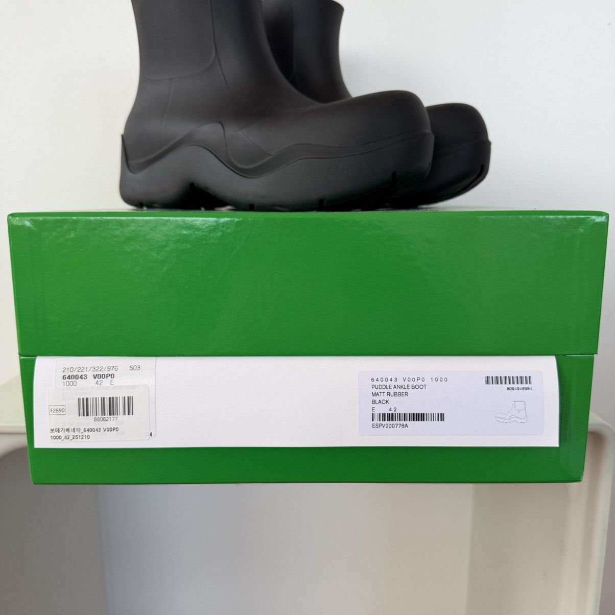Bottega Veneta Bottega Veneta Puddle Boots 42 EU / 9 US Size US 9 / EU 42 - 2 Thumbnail