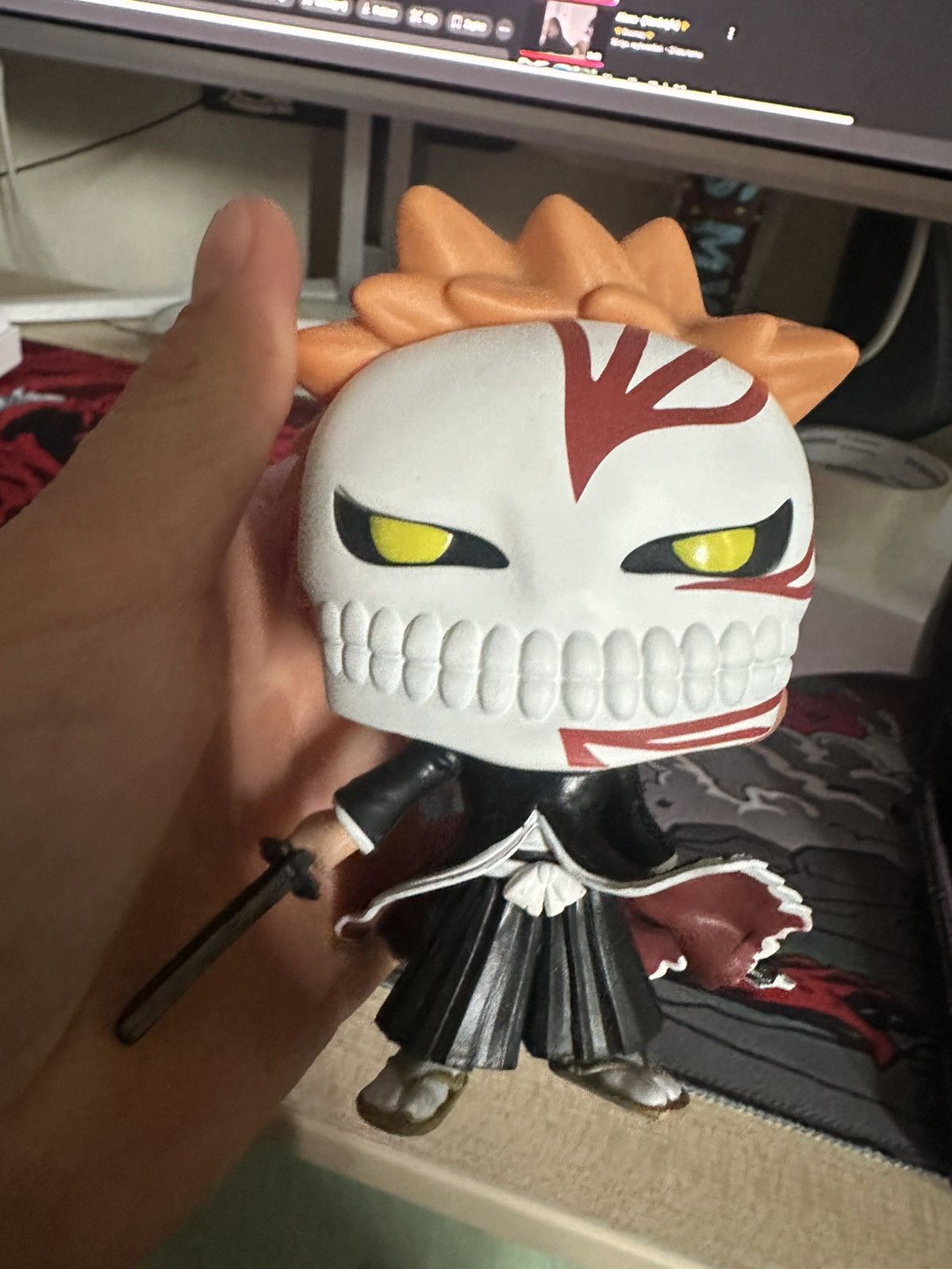 Bleach Funko pop ichigo hollow chase Size ONE SIZE - 1 Thumbnail