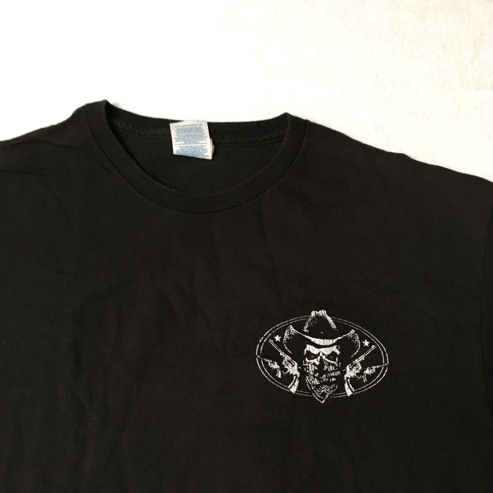 Gildan outlaws guns Club Support Shirt large biker black T-Shirt Men L Crew Neck Short Sleeve White? Size US L / EU 52-54 / 3 - 3 Thumbnail