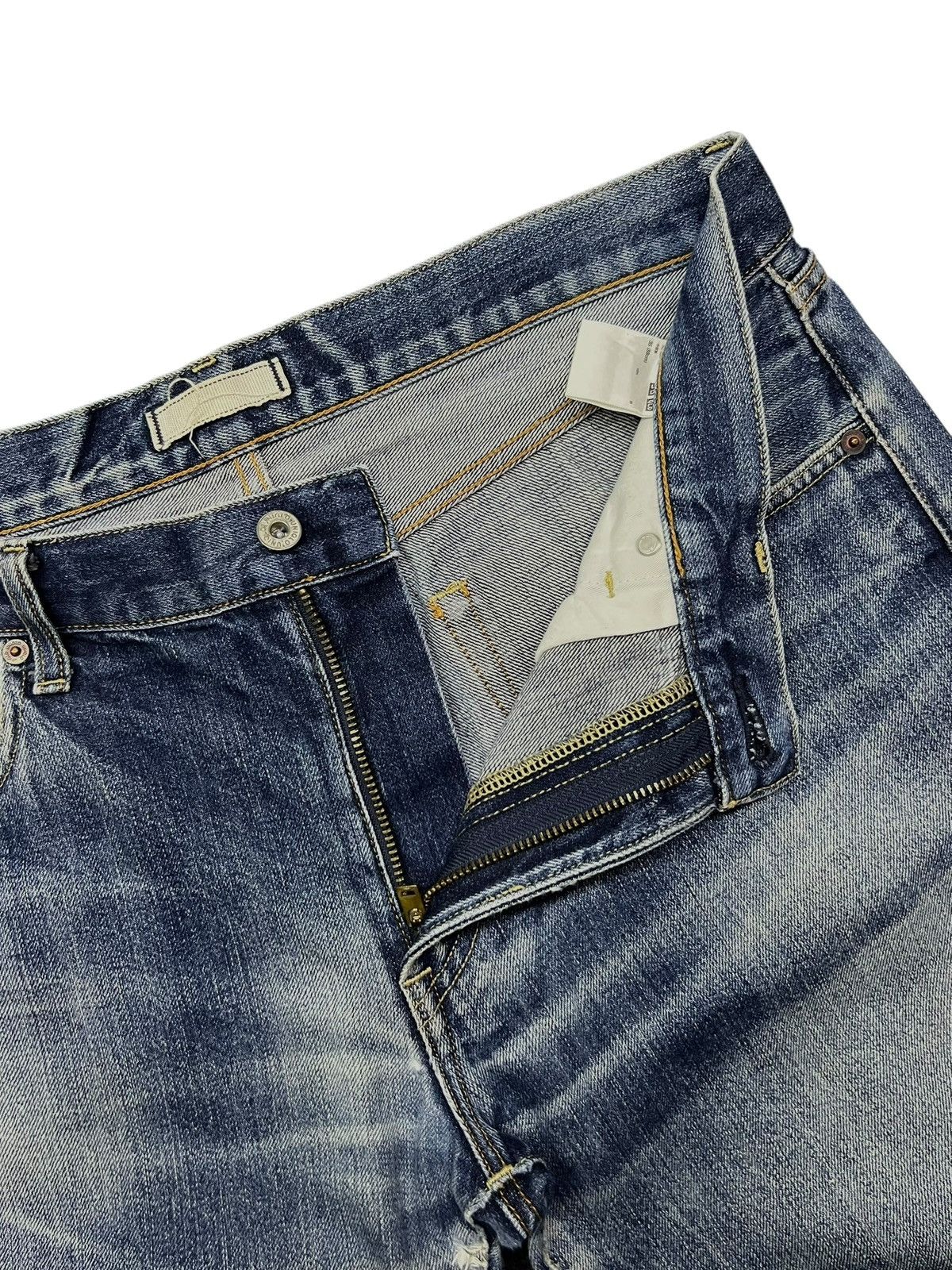 Uniqlo Vintage Uniqlo Selvedge Denim Japan - Faded Wash Jeans Size US 36 / EU 52 - 9 Thumbnail