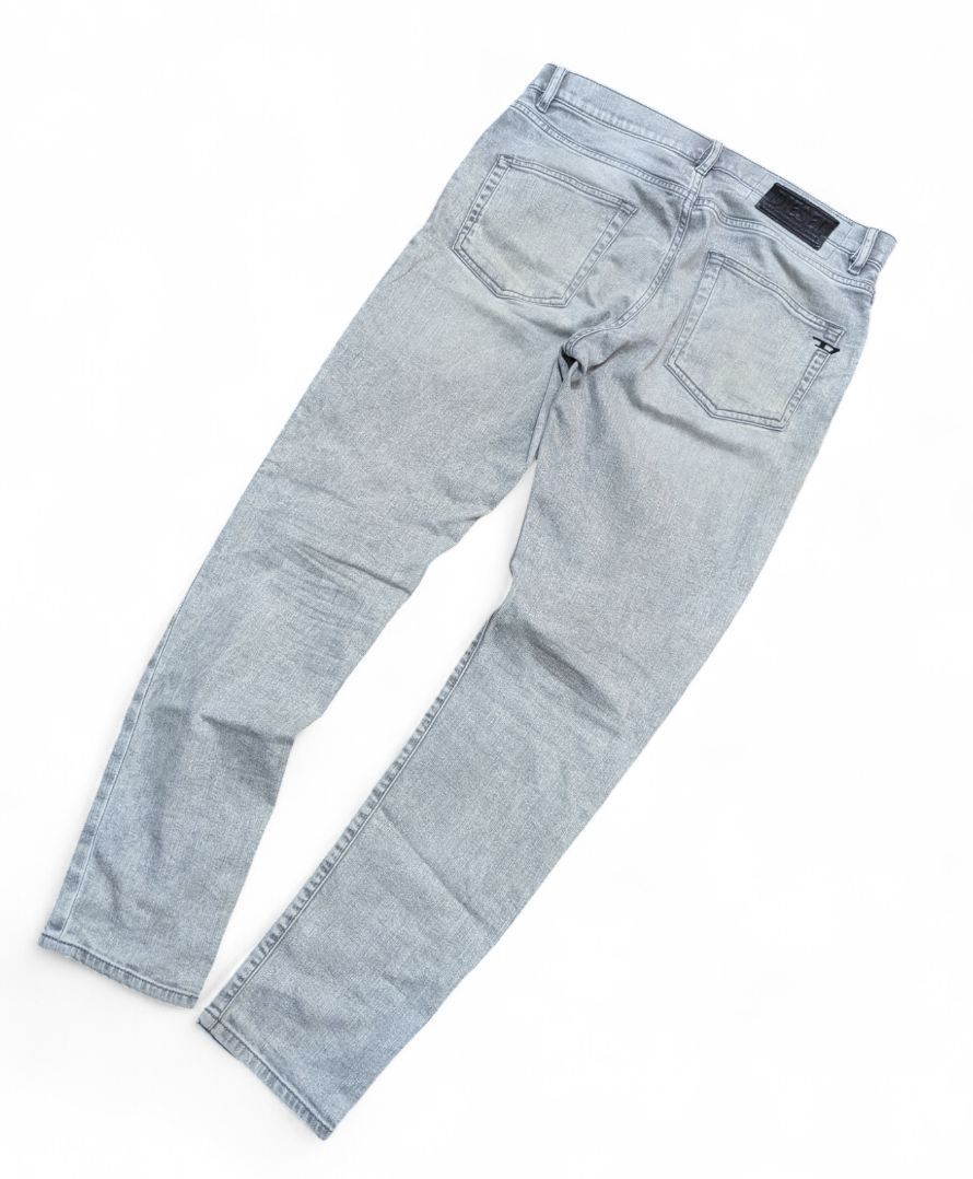 Diesel DIESEL D-STRUKT 069RE Slim Denim Jeans W31 x L30 Size US 31 - 10 Thumbnail