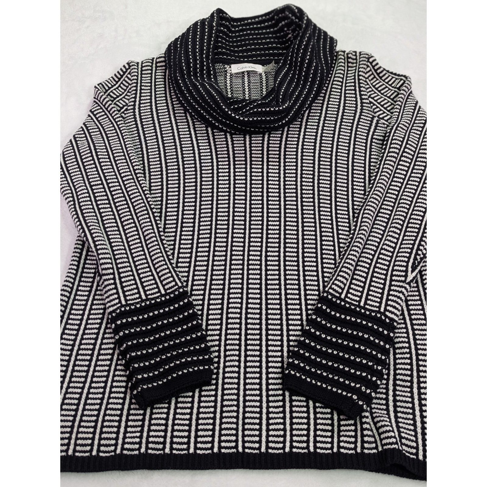 Calvin Klein Large Black & White Pattern Cowl Neck Sweater Size L / US 10 / IT 46 - 5 Thumbnail