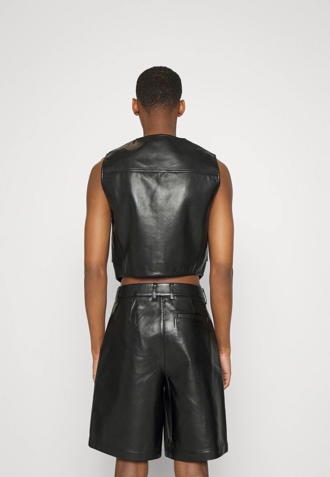 Han Kjobenhavn !DS! FW22 Han Kjobenhavn Button Up Cargo Vest Size US S / EU 44-46 / 1 - 3 Thumbnail