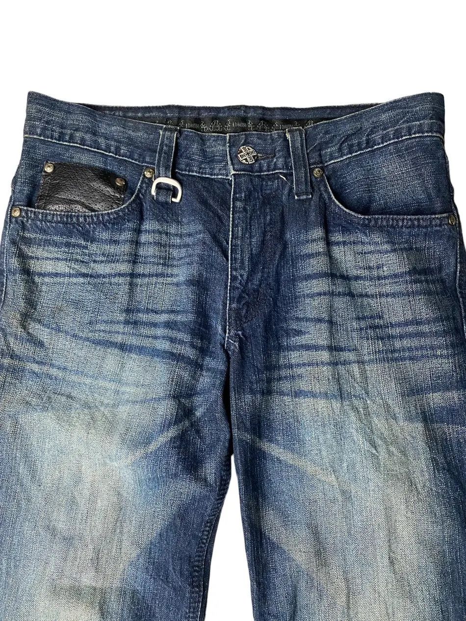 Edwin Edwin Flared Studded Leather 3/4 Jeans Size US 30 / EU 46 - 4 Thumbnail