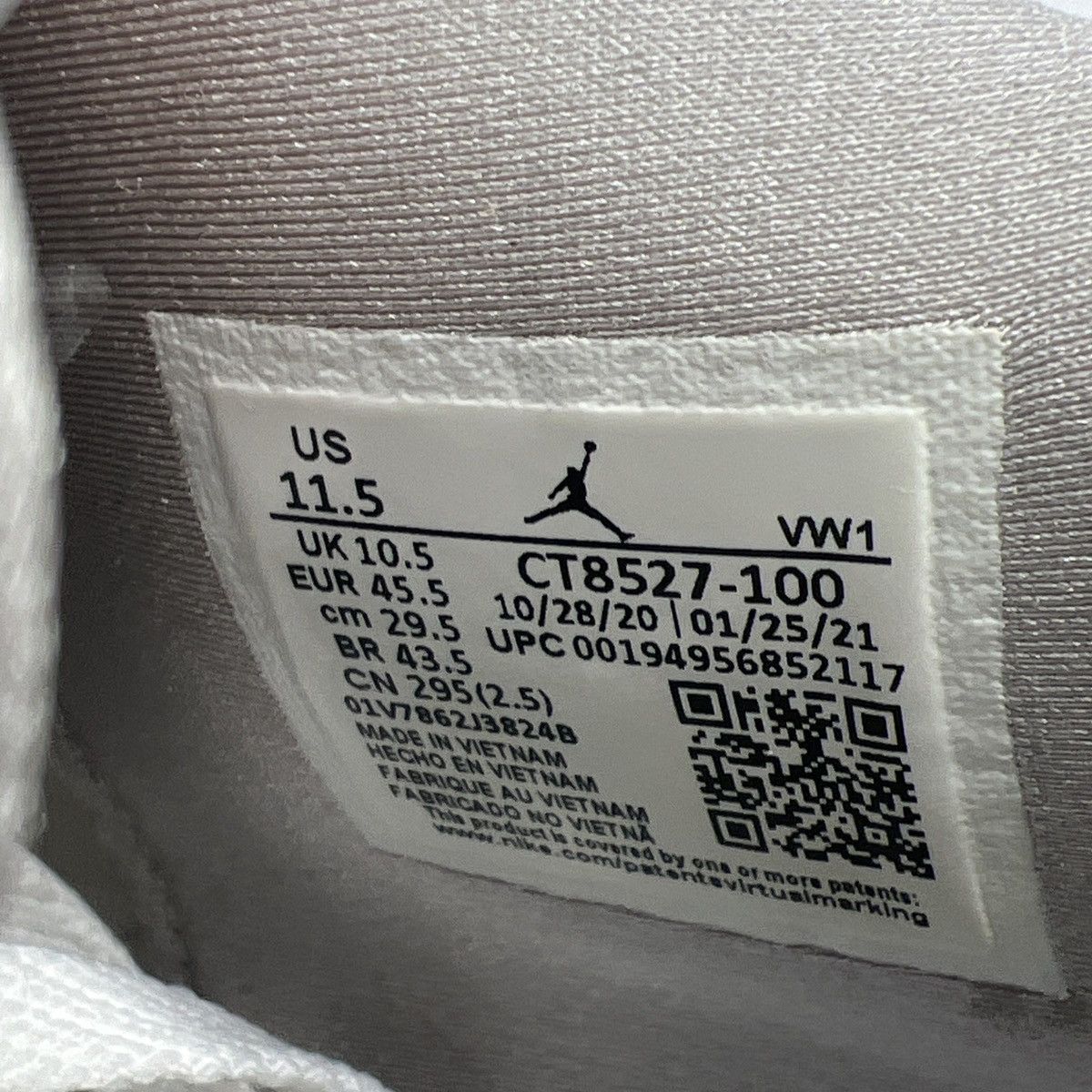Jordan Brand Air Jordan 4 white Oreo Size US 11.5 / EU 44-45 - 9 Thumbnail