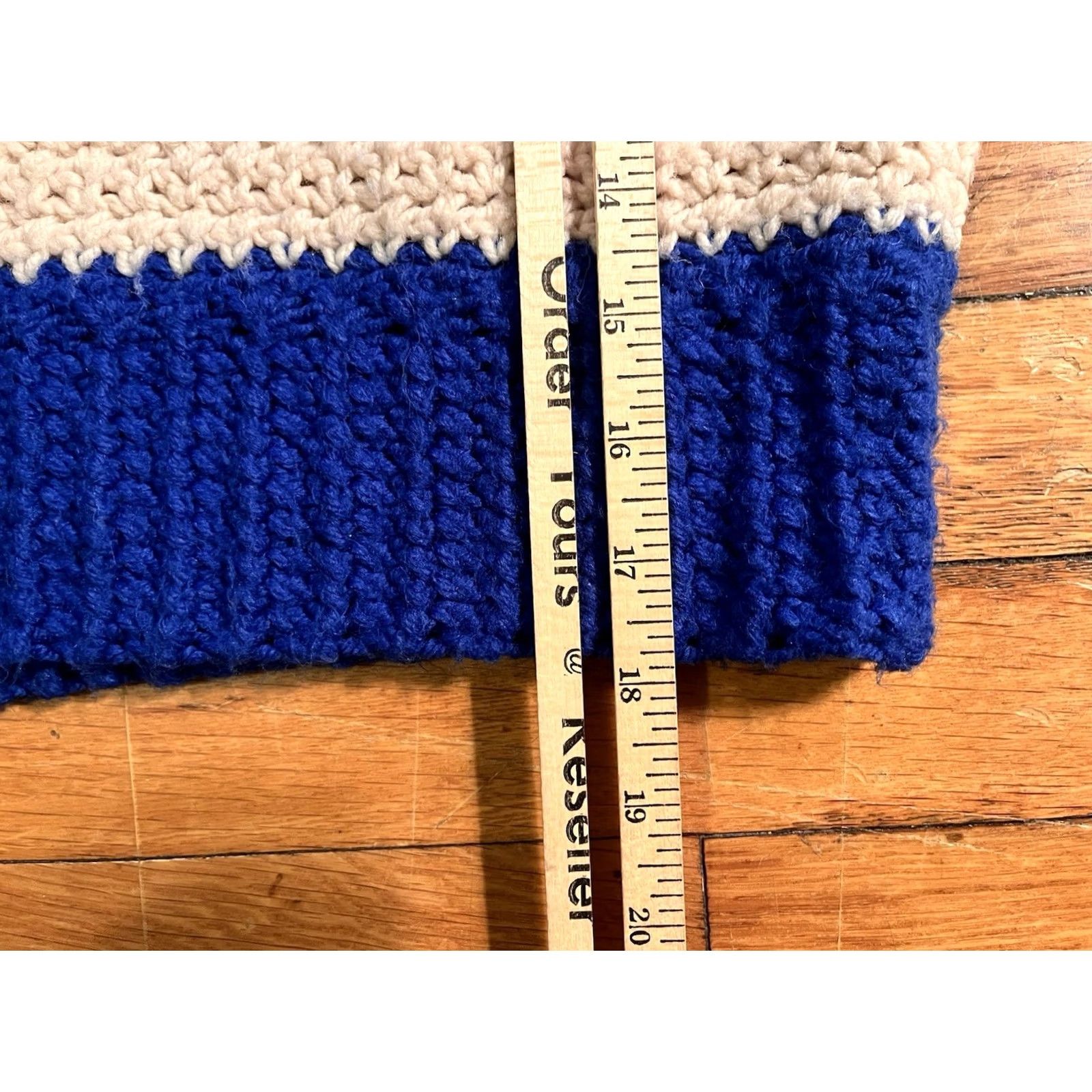 Vintage VINTAGE 70s Hand Crochet Granny Tank Top Vest Womens S Striped White Blue Boho Shirt Womens S Size S / US 4 / IT 40 - 7 Thumbnail