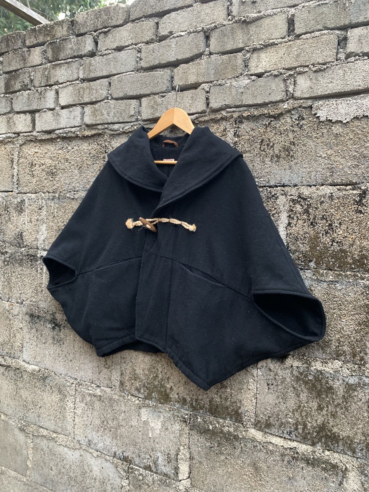 Kapital Rare🔥🔥Kapital Wool Cloaks & Capes One Size Size US L / EU 52-54 / 3 - 4 Thumbnail