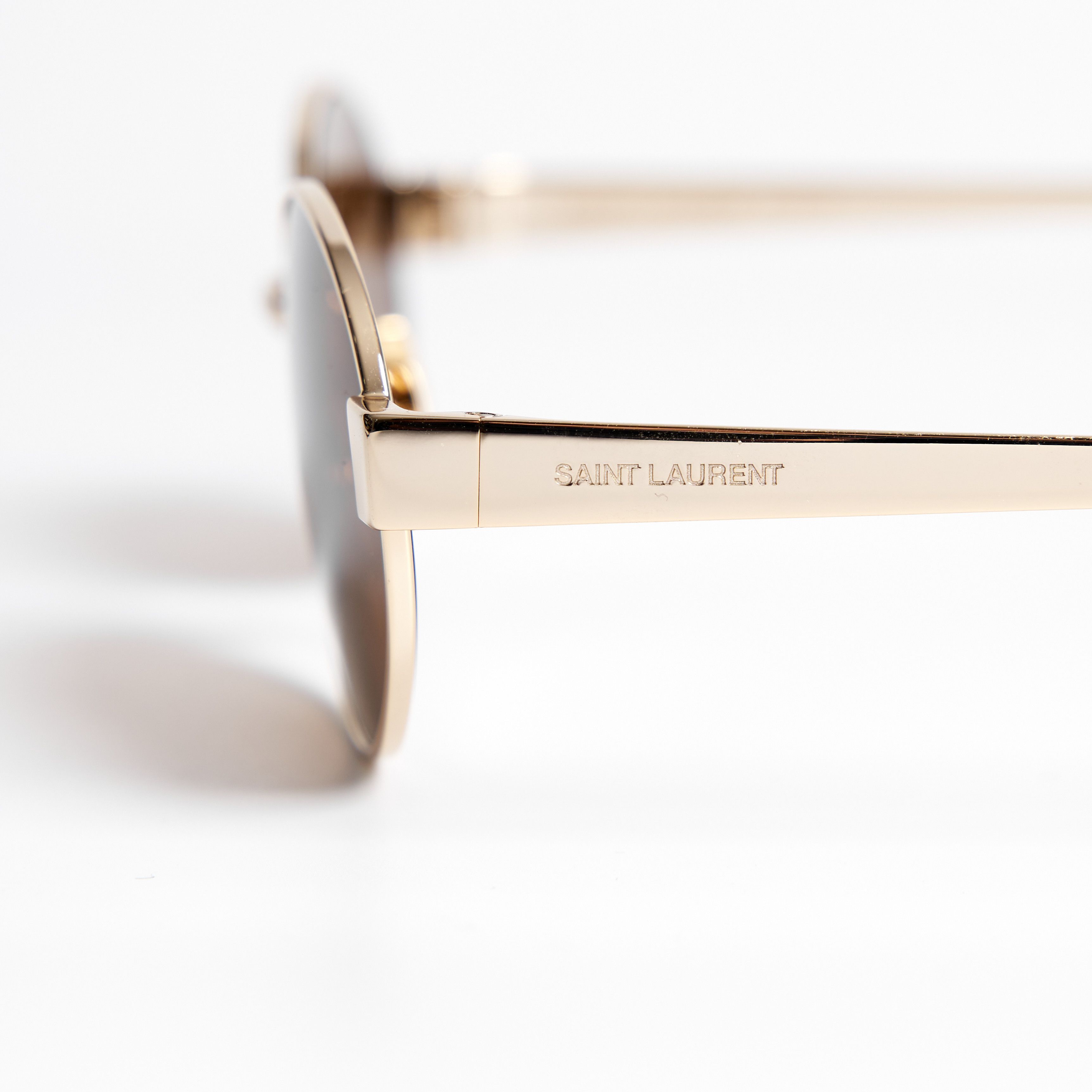 Yves Saint Laurent SAINT LAURENT SL 692 004 GOLD Size ONE SIZE - 8 Thumbnail