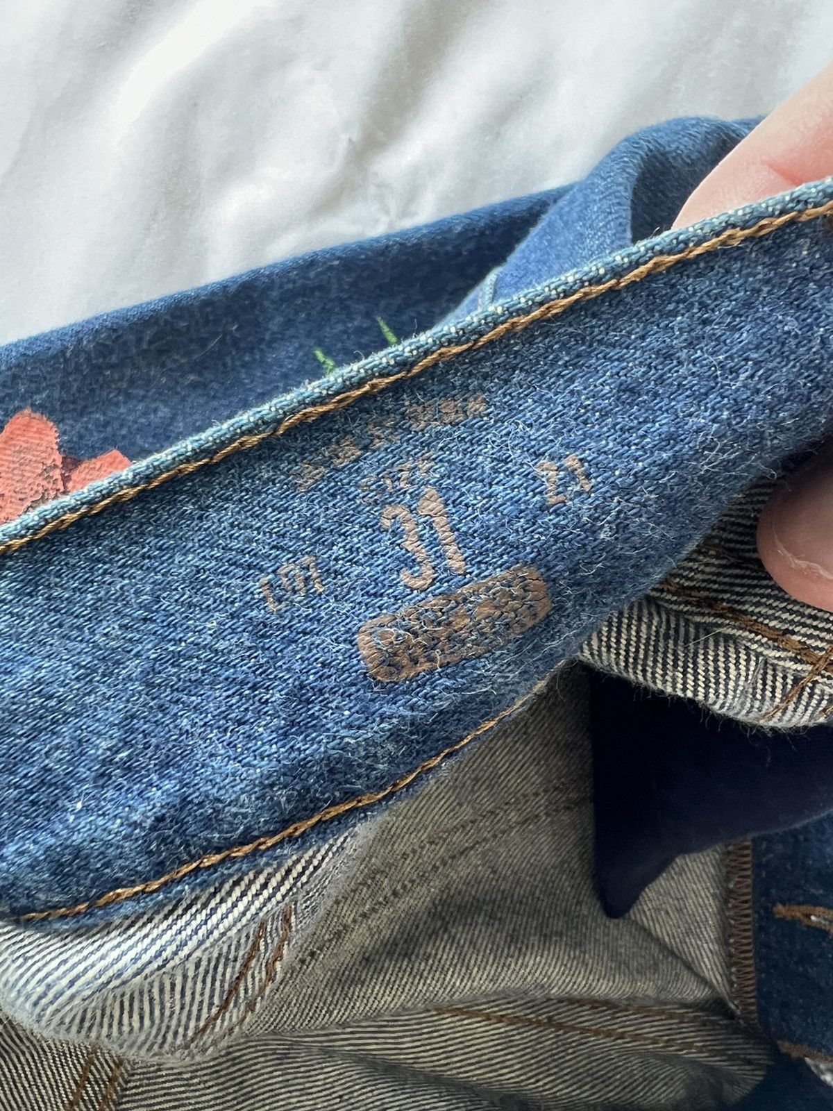 Gucci Gucci floral painted denim Size US 31 - 10 Thumbnail