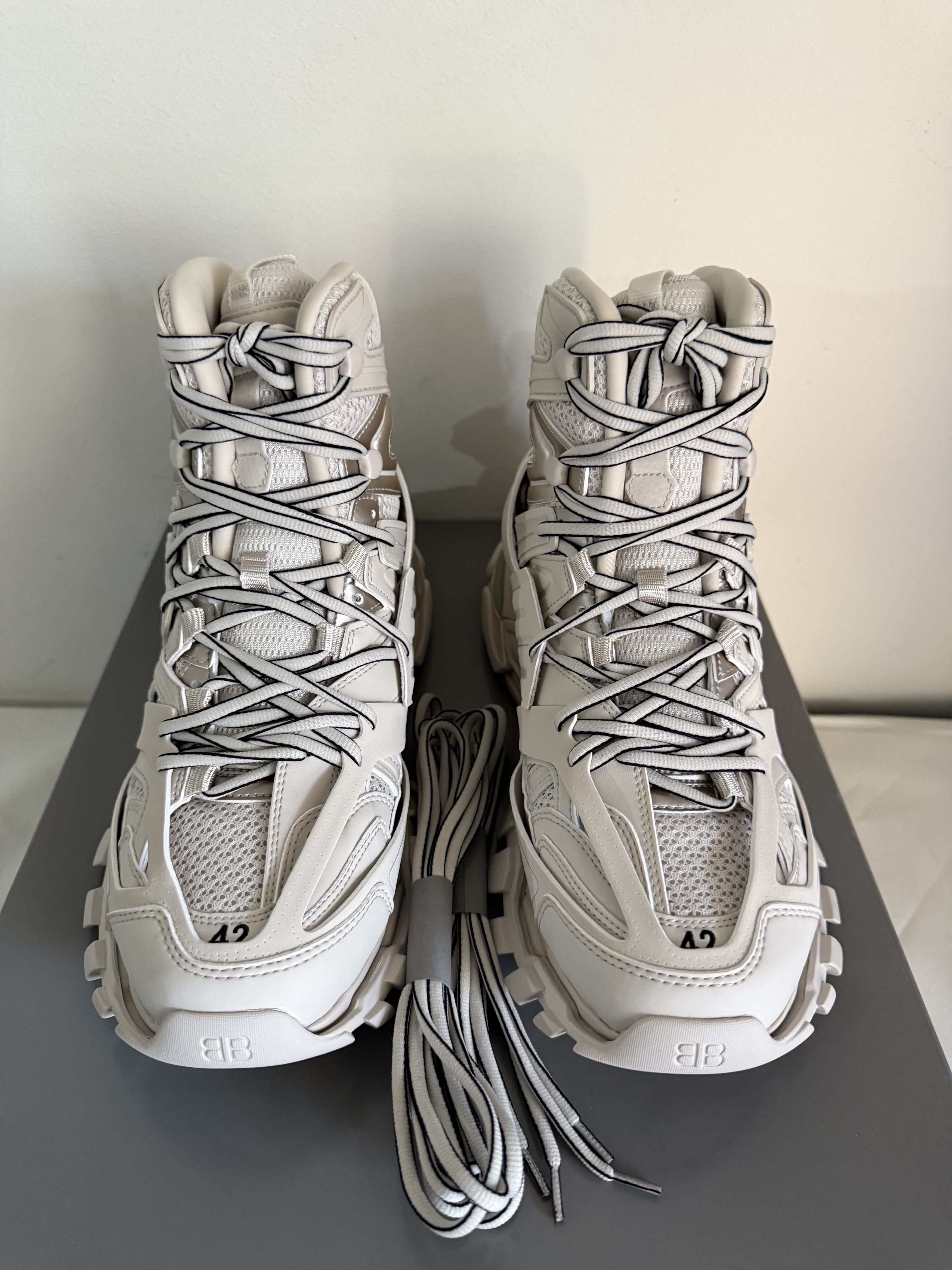 Balenciaga Track Hike Sneaker Faded Beige Size US 9 / EU 42 - 3 Thumbnail