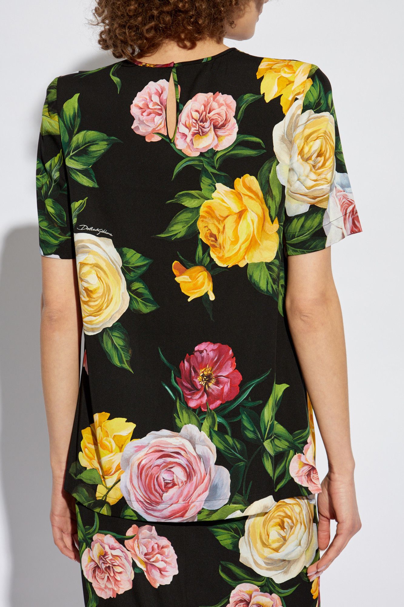 Dolce & Gabbana o1s22i1n0225 Silk T-Shirt in Multicolor Size S / US 4 / IT 40 - 4 Thumbnail