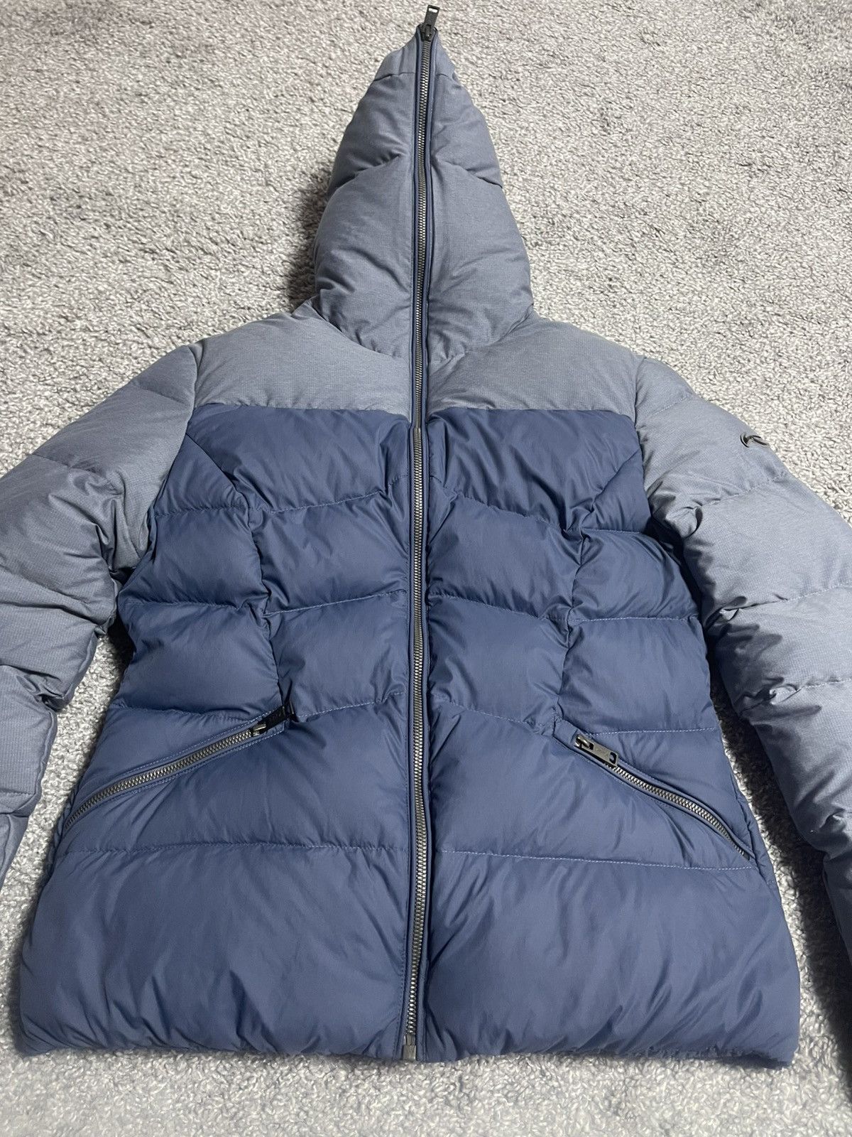 KJUS KJUS LADIES LUXURY VALS FULL ZIP DOWN SIZE M MSRP $500 Size M / US 6-8 / IT 42-44 - 6 Thumbnail