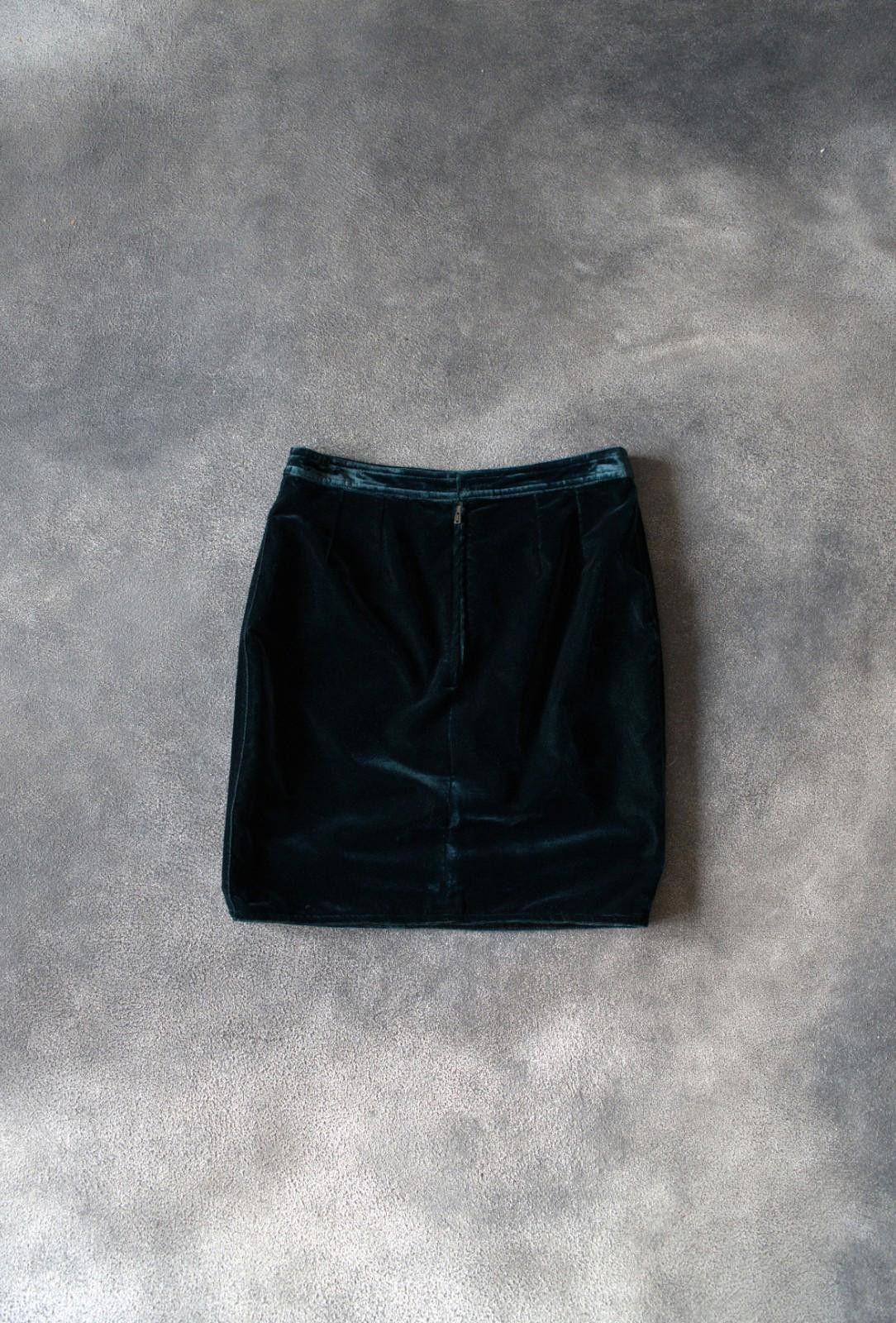 Saint Laurent Paris F/W 2003 Yves Saint Laurent by Tom Ford Velvet Mini Skirt Size 28" / US 6 / IT 42 - 7 Thumbnail