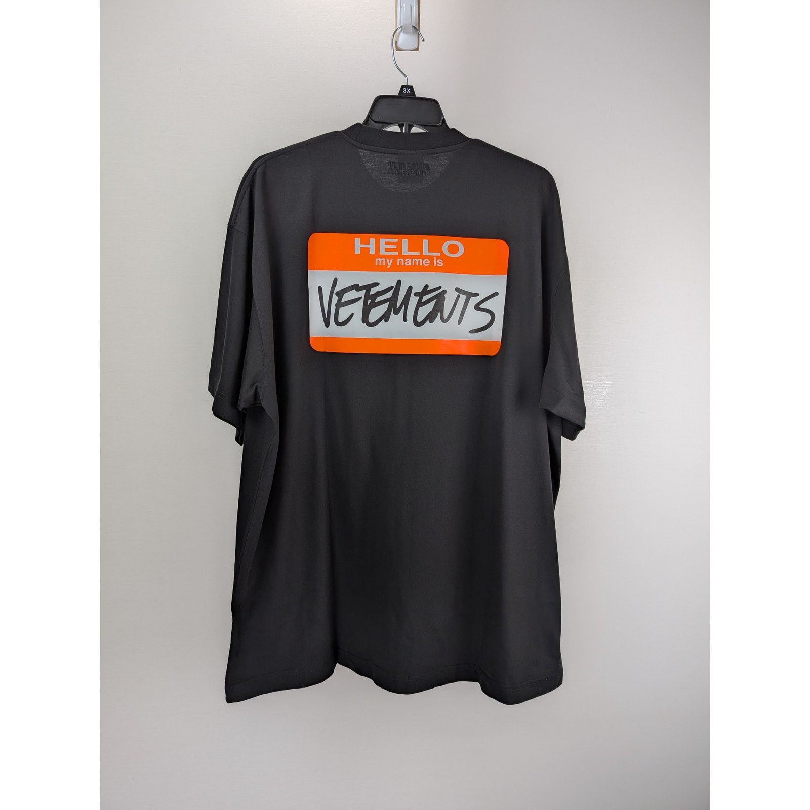 Vetements o1rshd1 Dollar Bill LS T-Shirt in Black Size US XL / EU 56 / 4 - 9 Thumbnail