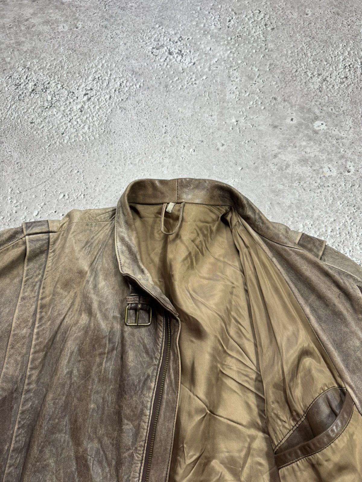 Leather Vintage Distressed Brown Leather Bomber Biker Jacket L/XL Size US L / EU 52-54 / 3 - 11 Thumbnail