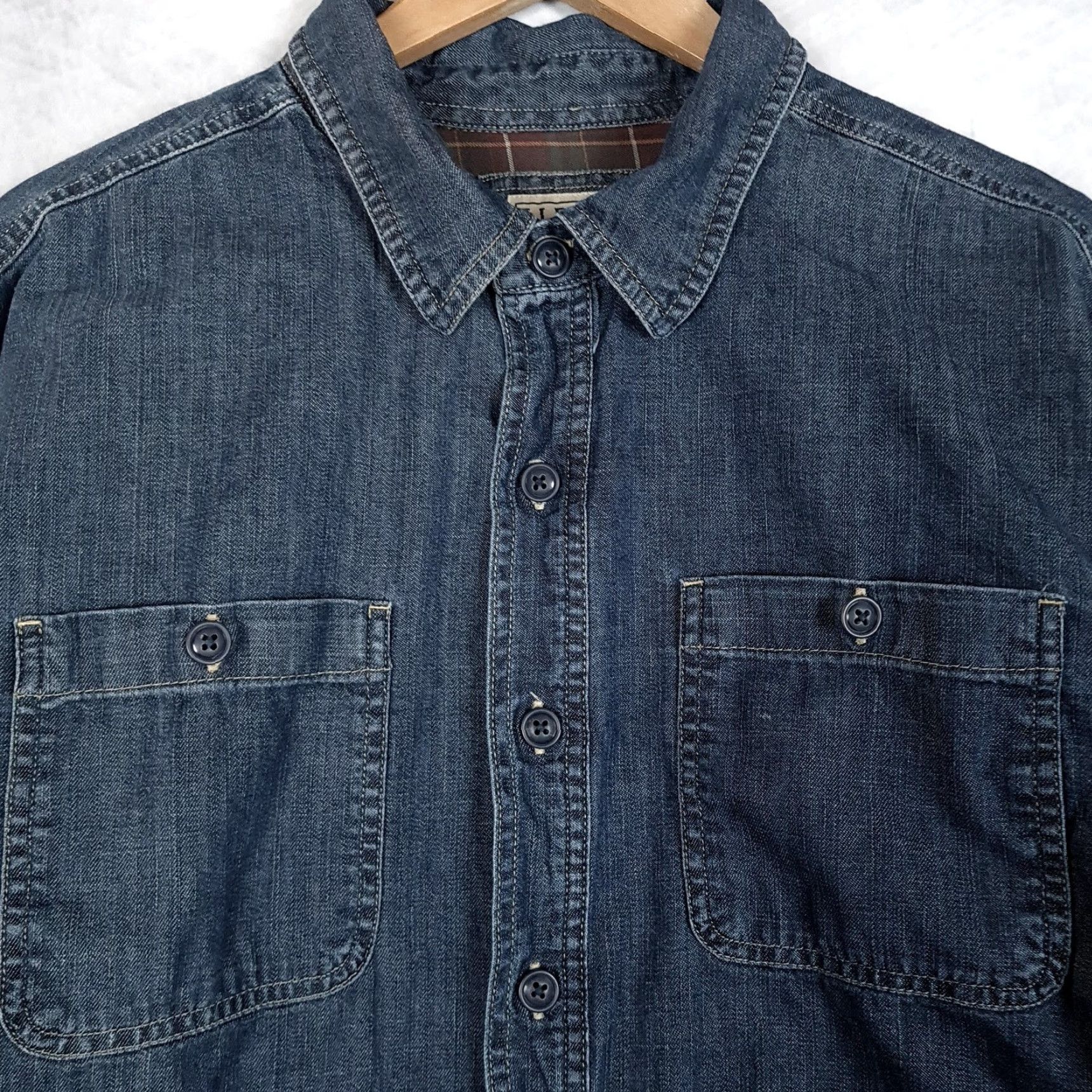 Vintage VINTAGE LL Bean Shirt Jacket Mens XL Blue Denim Plaid Lined Button Front Hurrican Shirt Size US XL / EU 56 / 4 - 5 Thumbnail