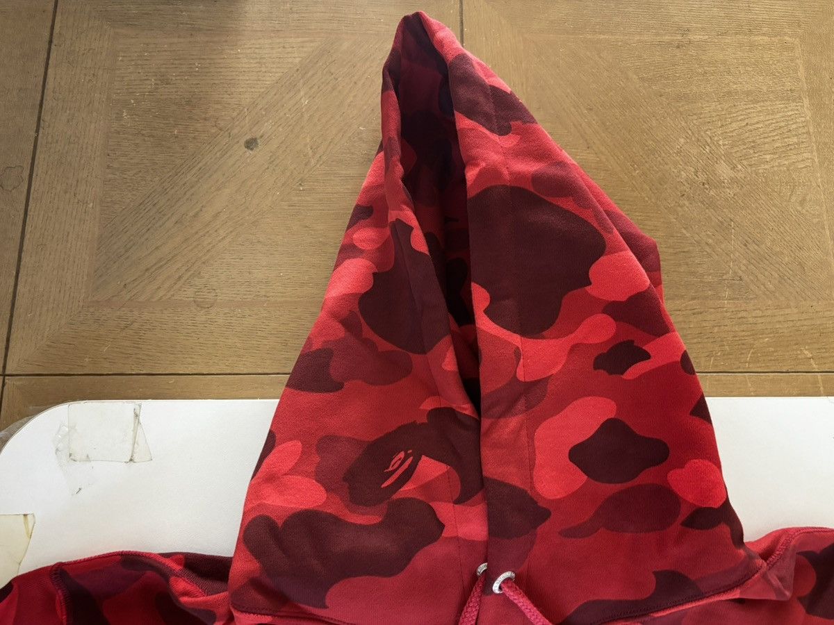 Bape Authentic ape bape color camo pullover hoodie new red XL Size US XL / EU 56 / 4 - 3 Thumbnail