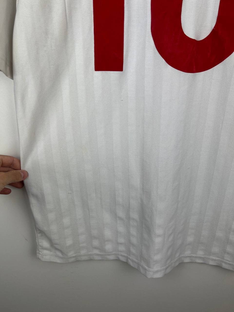 Umbro × Vintage England Umbro 10 number Jersey vintage t-shirts size M Size US M / EU 48-50 / 2 - 13 Thumbnail