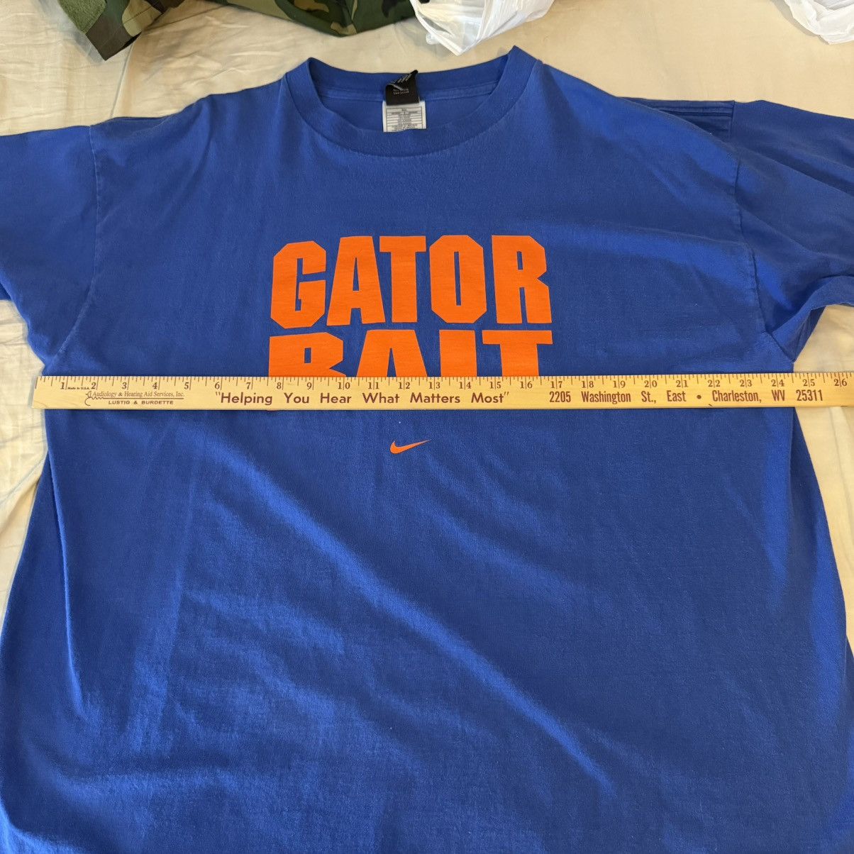 Nike Vintage Nike Team Florida Gators Gator Bait T-shirt Size US XL / EU 56 / 4 - 6 Thumbnail