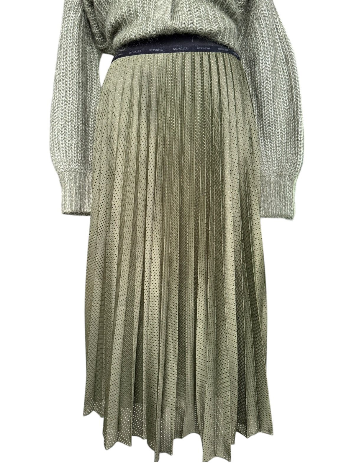 Moncler Skirt Size M / US 6-8 / IT 42-44 - 1 Thumbnail