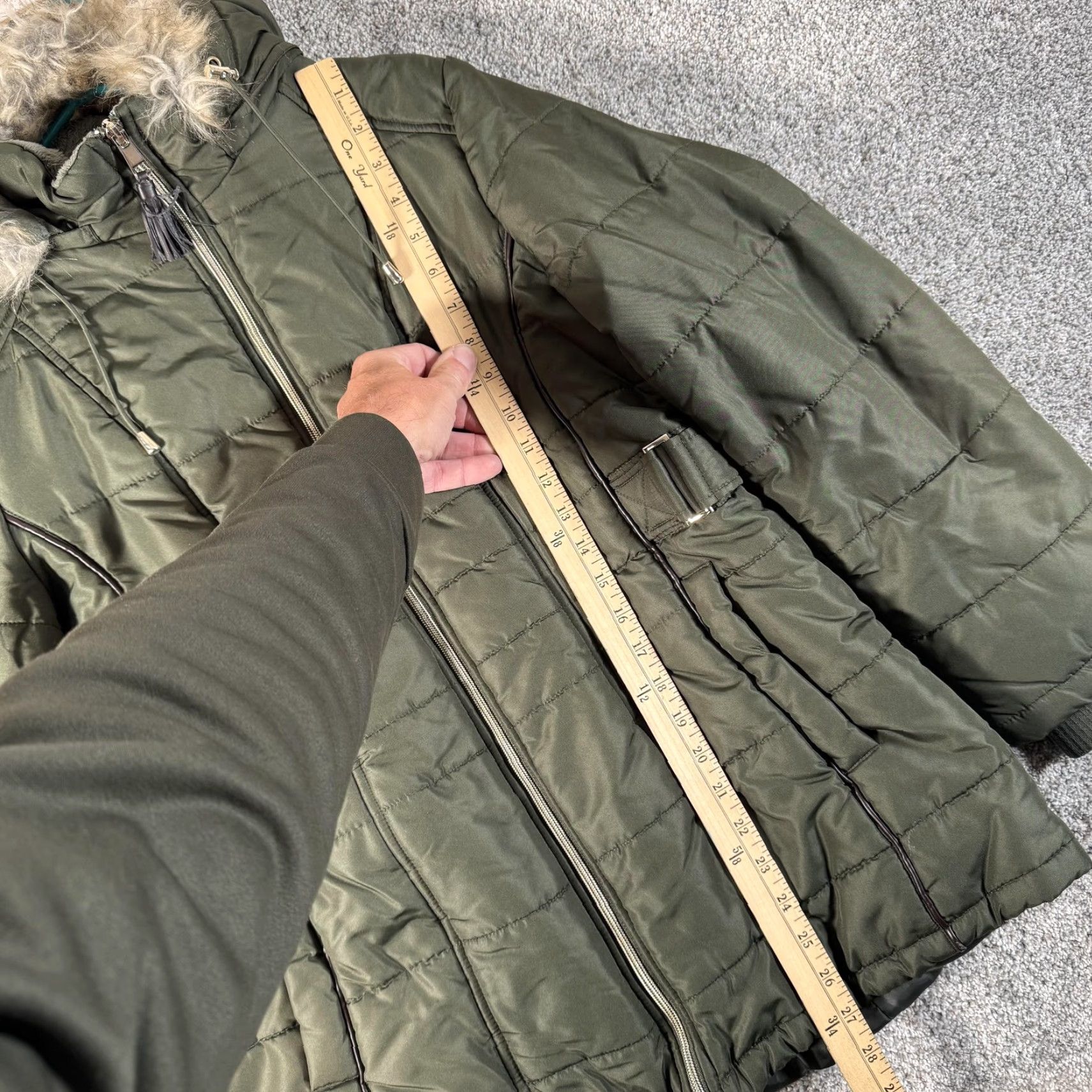 Vintage d.e.t.a.i.l.s INTL Jacket Womens Large Green Puffer Quilted Parka Faux Fur Hood Zipper Insulated Size L / US 10 / IT 46 - 2 Thumbnail