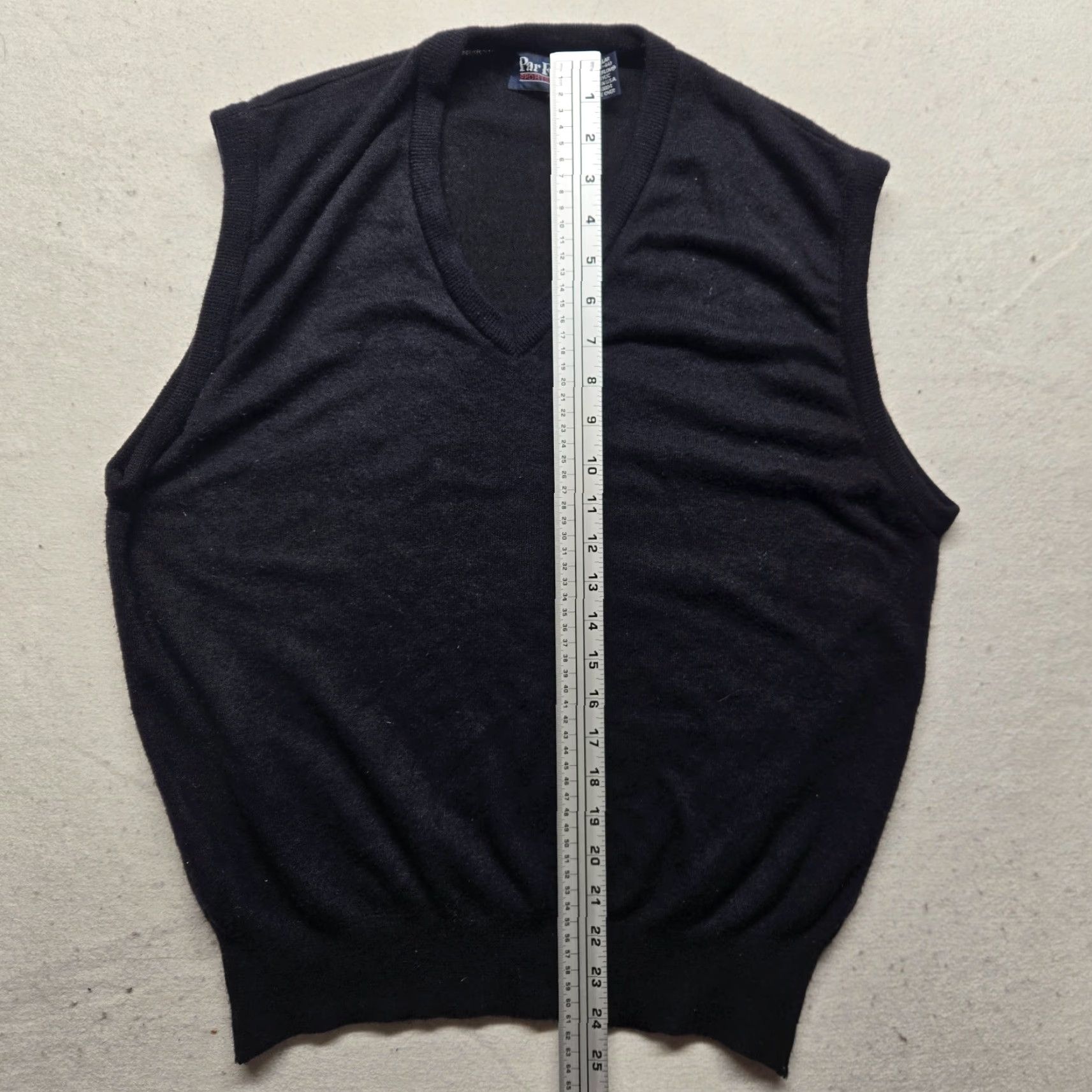 Vintage VINTAGE Par Four Black USA Made Pullover Acrylic Sweater Vest Adult Men's L Size US L / EU 52-54 / 3 - 6 Thumbnail