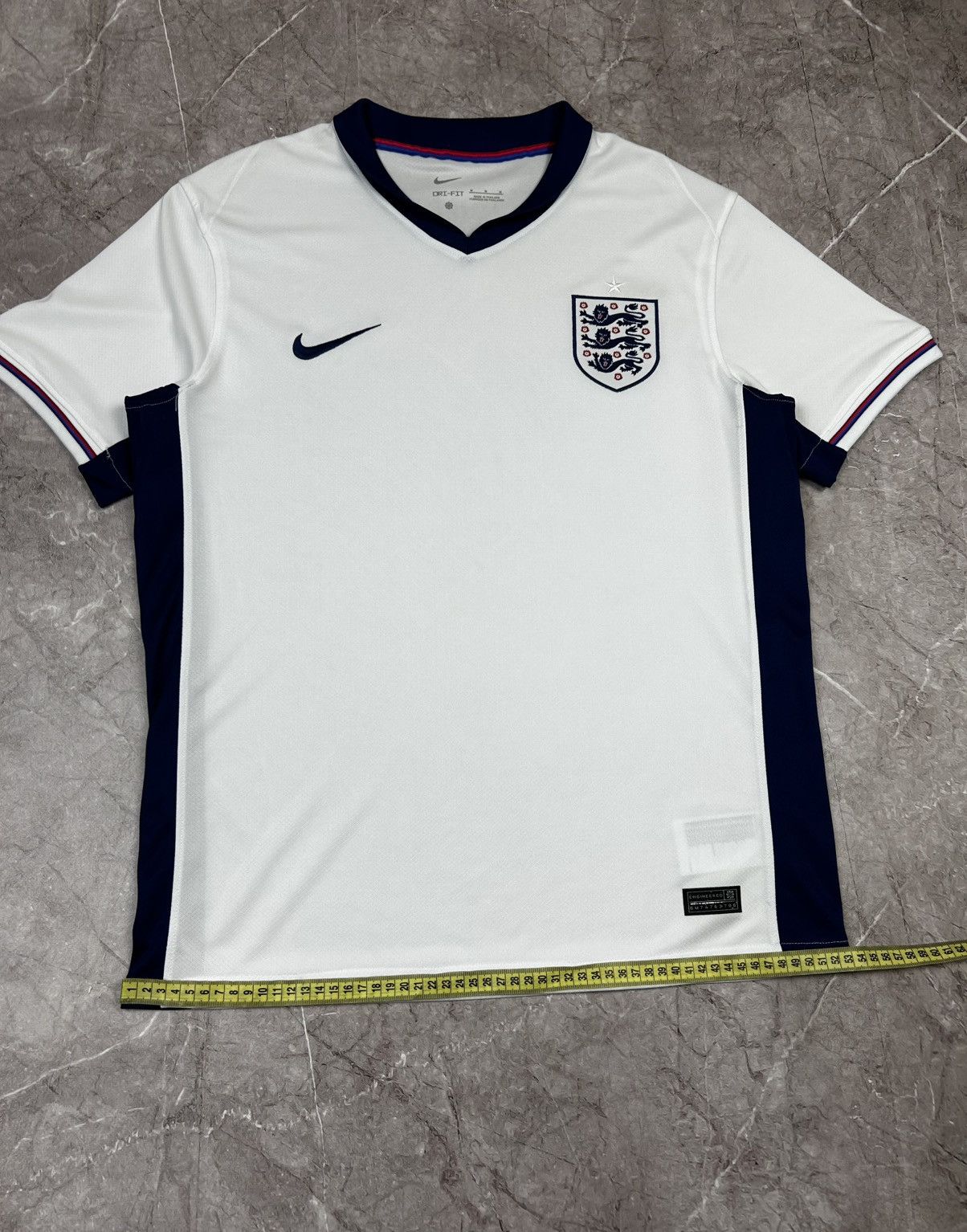 Nike Nike England Soccer Jersey Size US M / EU 48-50 / 2 - 8 Thumbnail