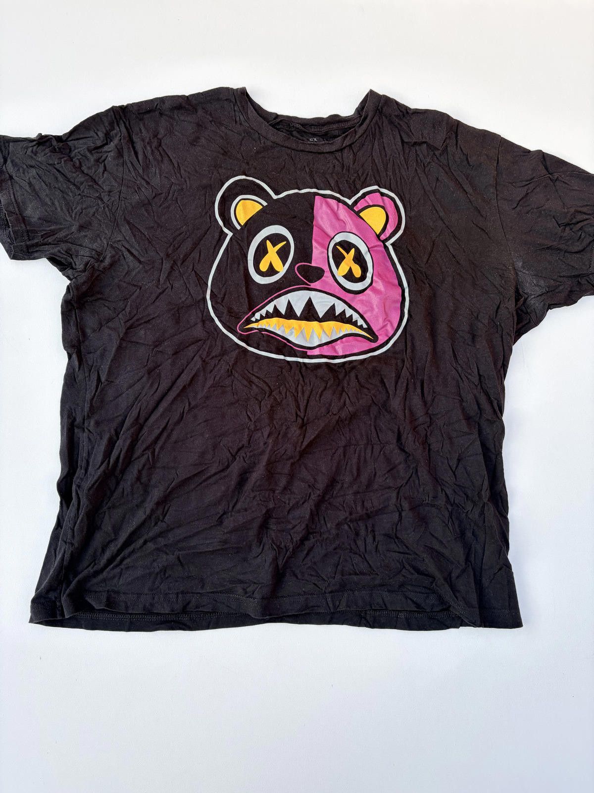Jean-Michel Basquiat BAWS Reverse Yayo Crazy Bear Graphic T-Shirt (Size 2XL) Size US XXL / EU 58 / 5 - 1 Thumbnail