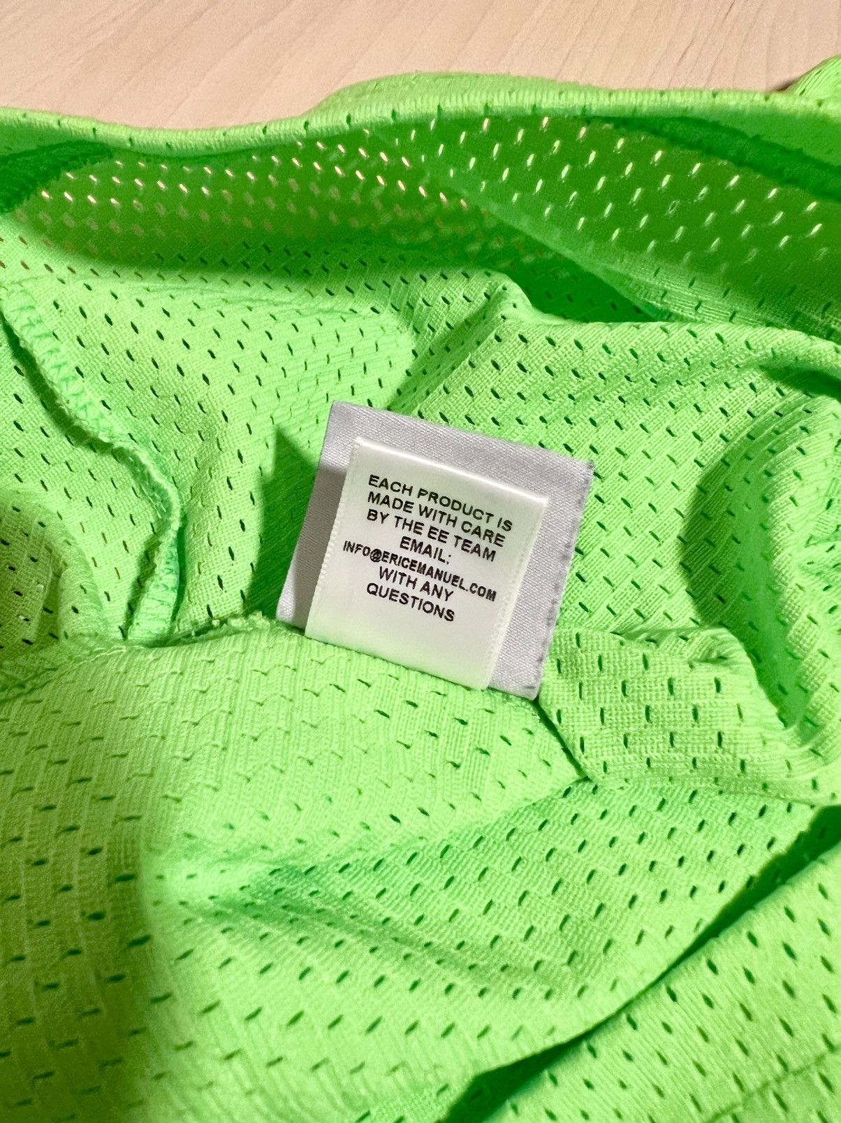 Eric Emanuel × New York Sunshine Eric Emanuel EE x New York Sunshine Basic Short Neon XL Size US 36 / EU 52 - 8 Thumbnail