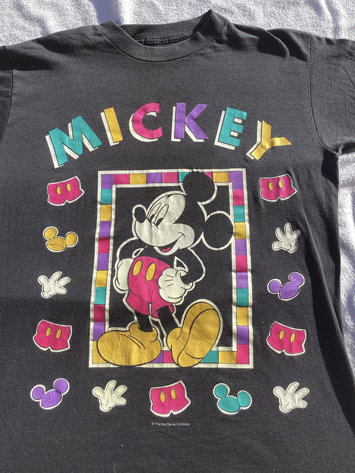Disney VINTAGE 90S WALT DISNEY MICKEY MOUSE LARGE GRAPHIC T-SHIRT Size US XL / EU 56 / 4 - 2 Thumbnail