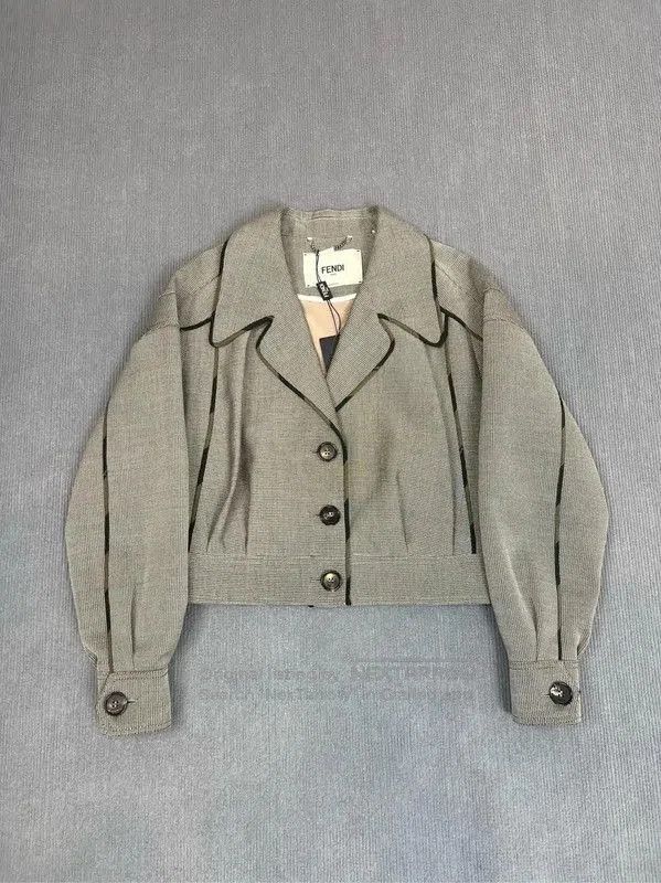 Fendi Fendi Gray Wool Women's Jacket . Size S / US 4 / IT 40 - 1 Thumbnail