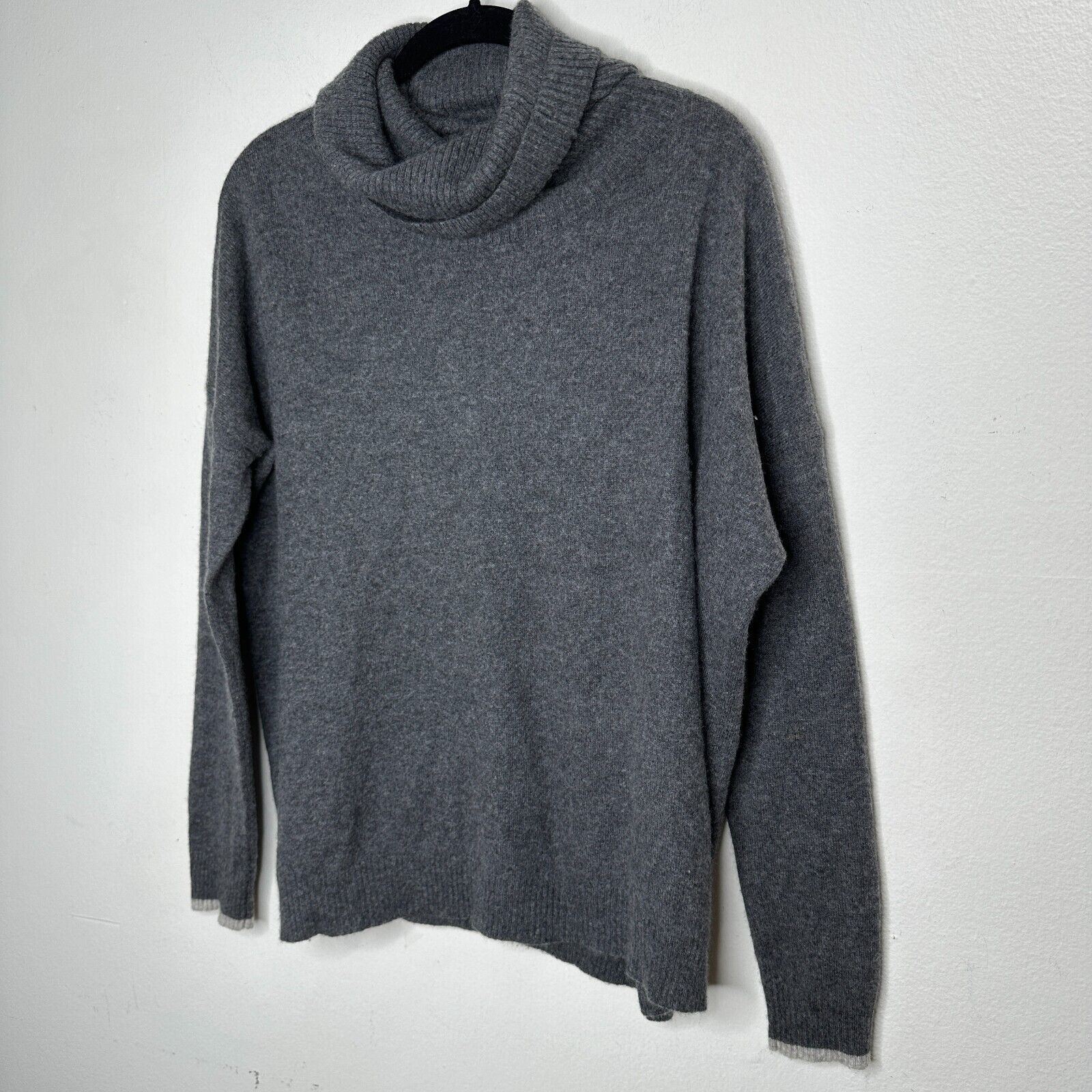 Other Three Dots Cashmere Carbon Gray Boxy Turtle Neck Sweater S Size S / US 4 / IT 40 - 3 Thumbnail