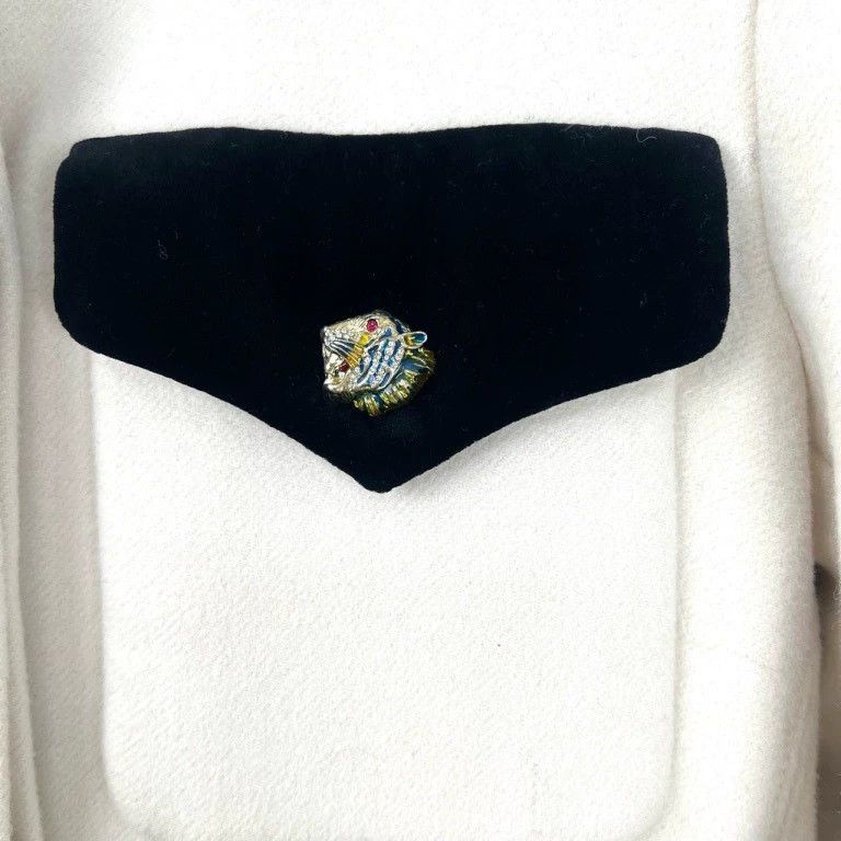 Gucci Gucci Classic leopard head button white tweed long coat Size XS / US 0-2 / IT 36-38 - 4 Thumbnail
