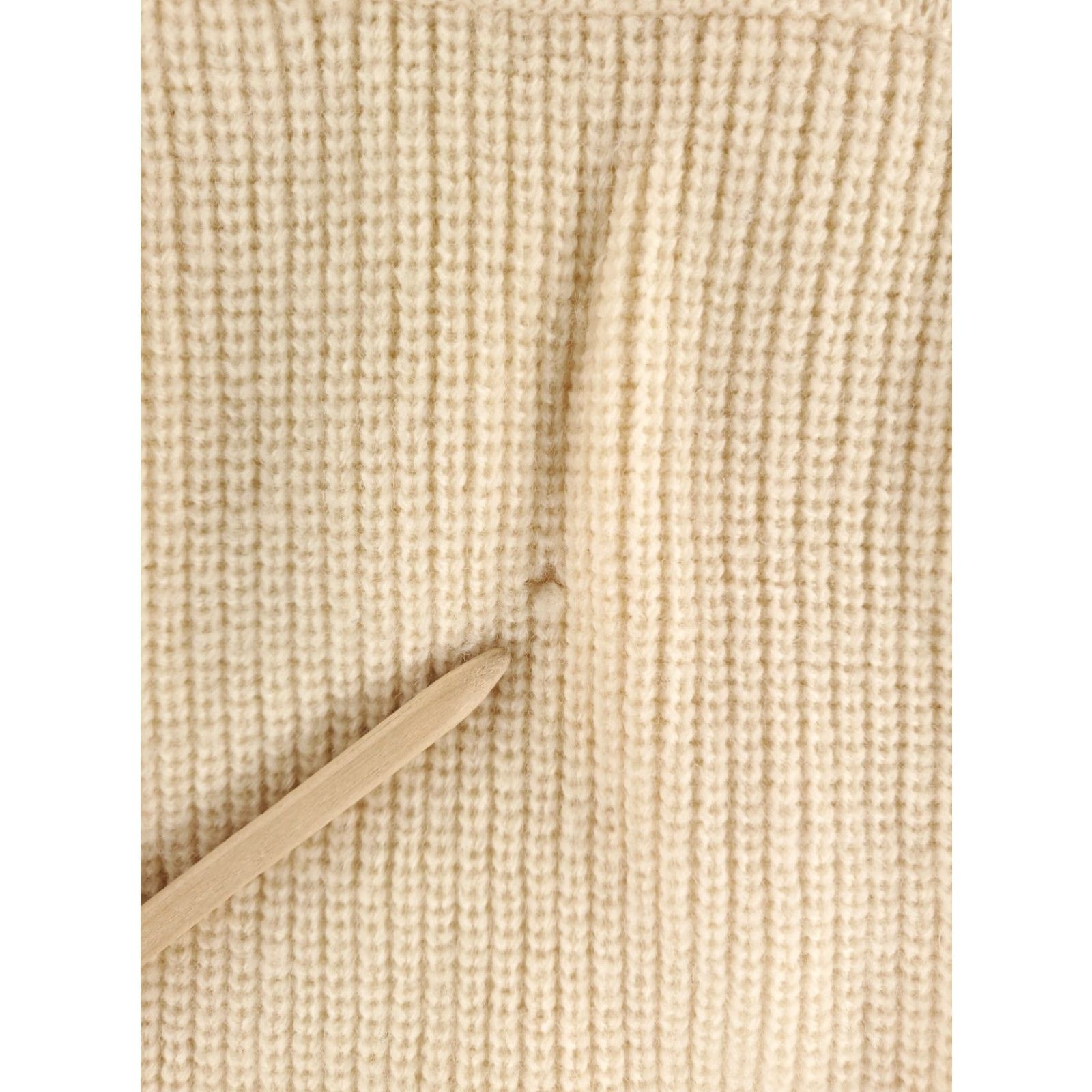 Izod VINTAGE Izod Lacoste VTG 80s Big Knit Alligator 100% Wool Sweater Cream Mens L RARE Mens L Ivory Pullover Moth Damage Snags Size US L / EU 52-54 / 3 - 3 Thumbnail