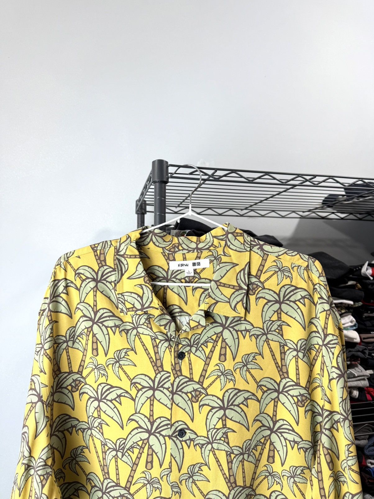 Uniqlo Uniqlo x H Brown Art Pattern Palm Shirt Hawaiian Size US L / EU 52-54 / 3 - 2 Thumbnail