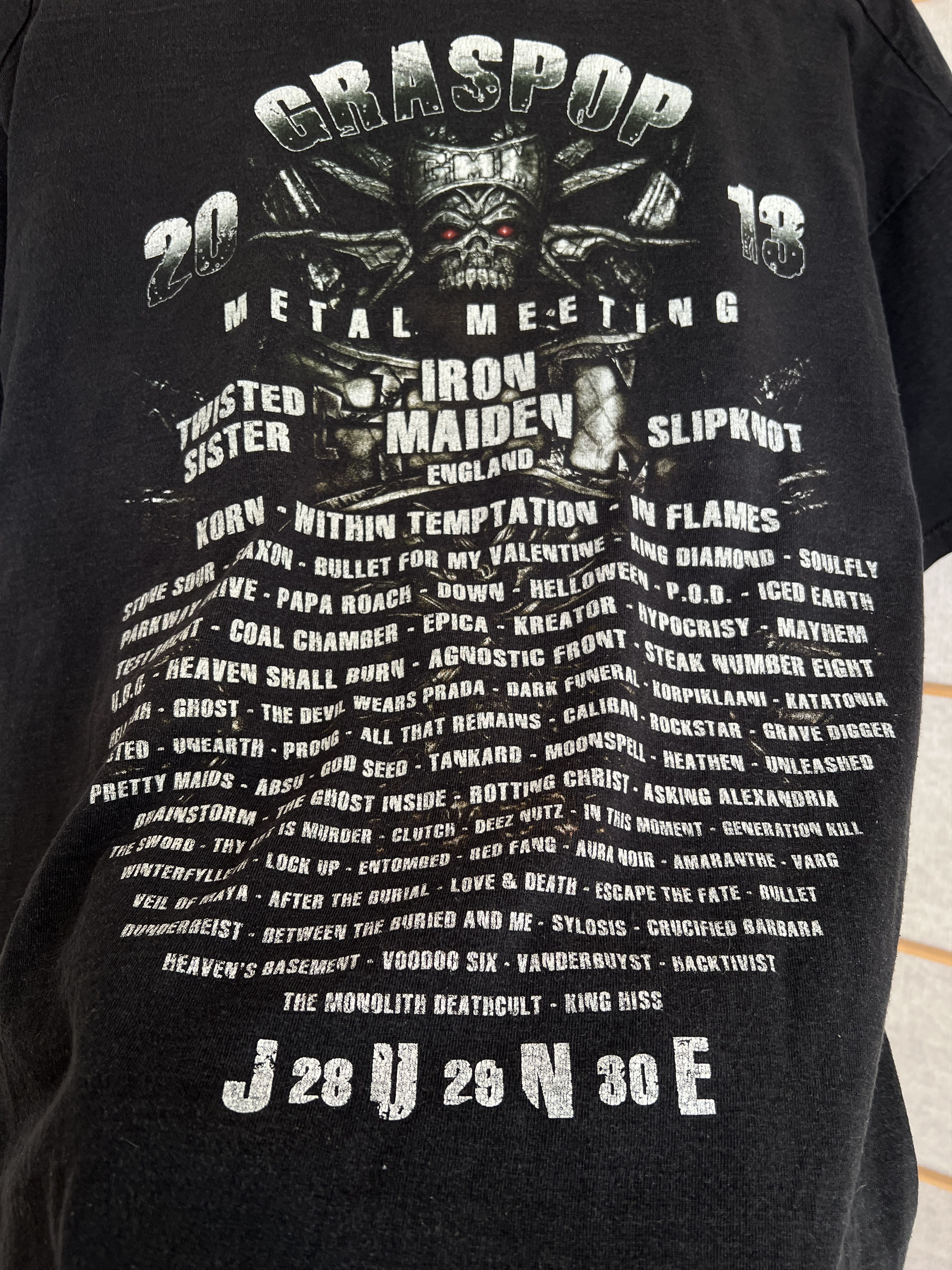 Vintage Rare! Graspop Metal meeting VTG 2013 faded sun t shirt tour Size US XL / EU 56 / 4 - 5 Thumbnail