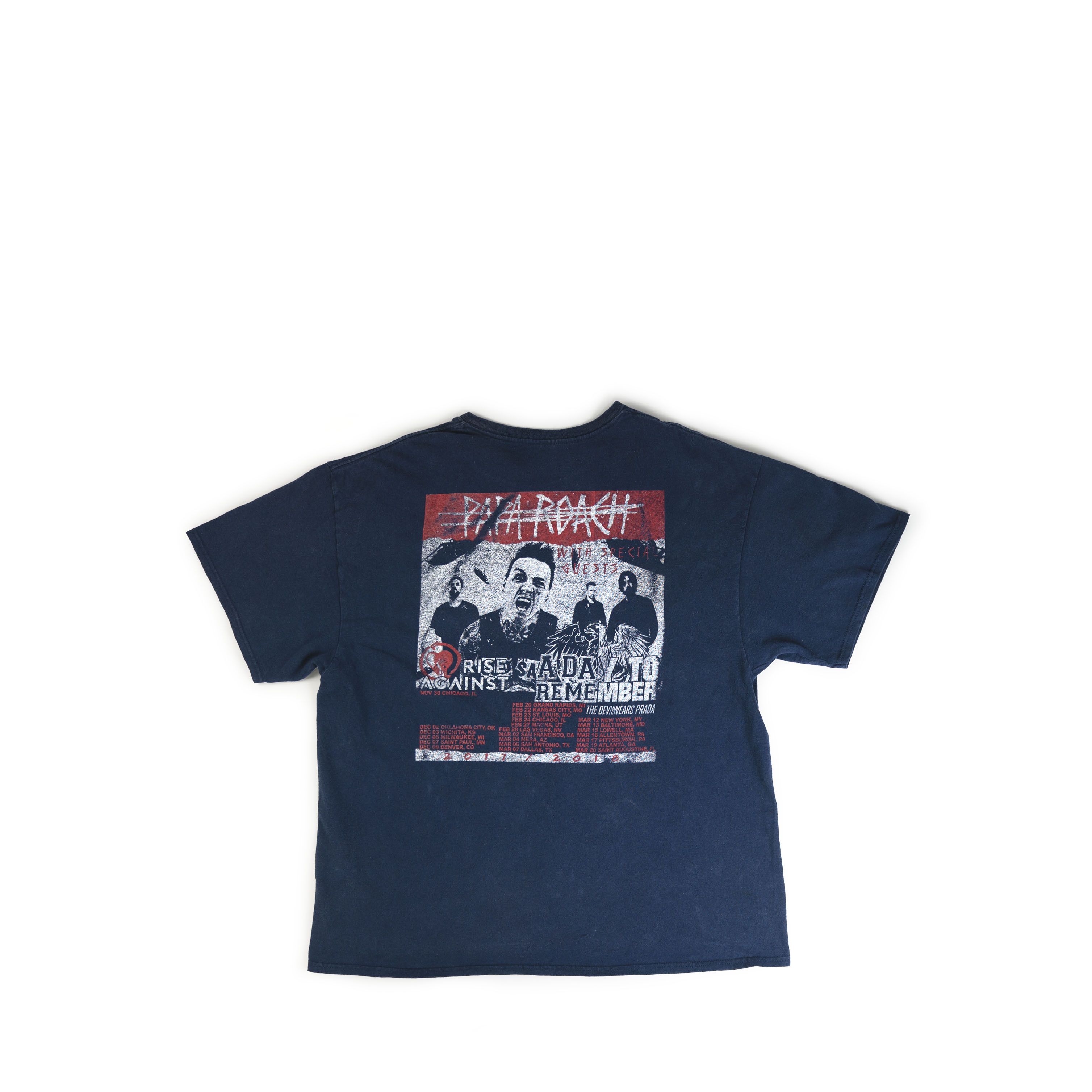 Band Tees 2017 Papa Roach, Devil Wears Prada Bootleg Tour Tee Shirt Size US XXL / EU 58 / 5 - 2 Thumbnail